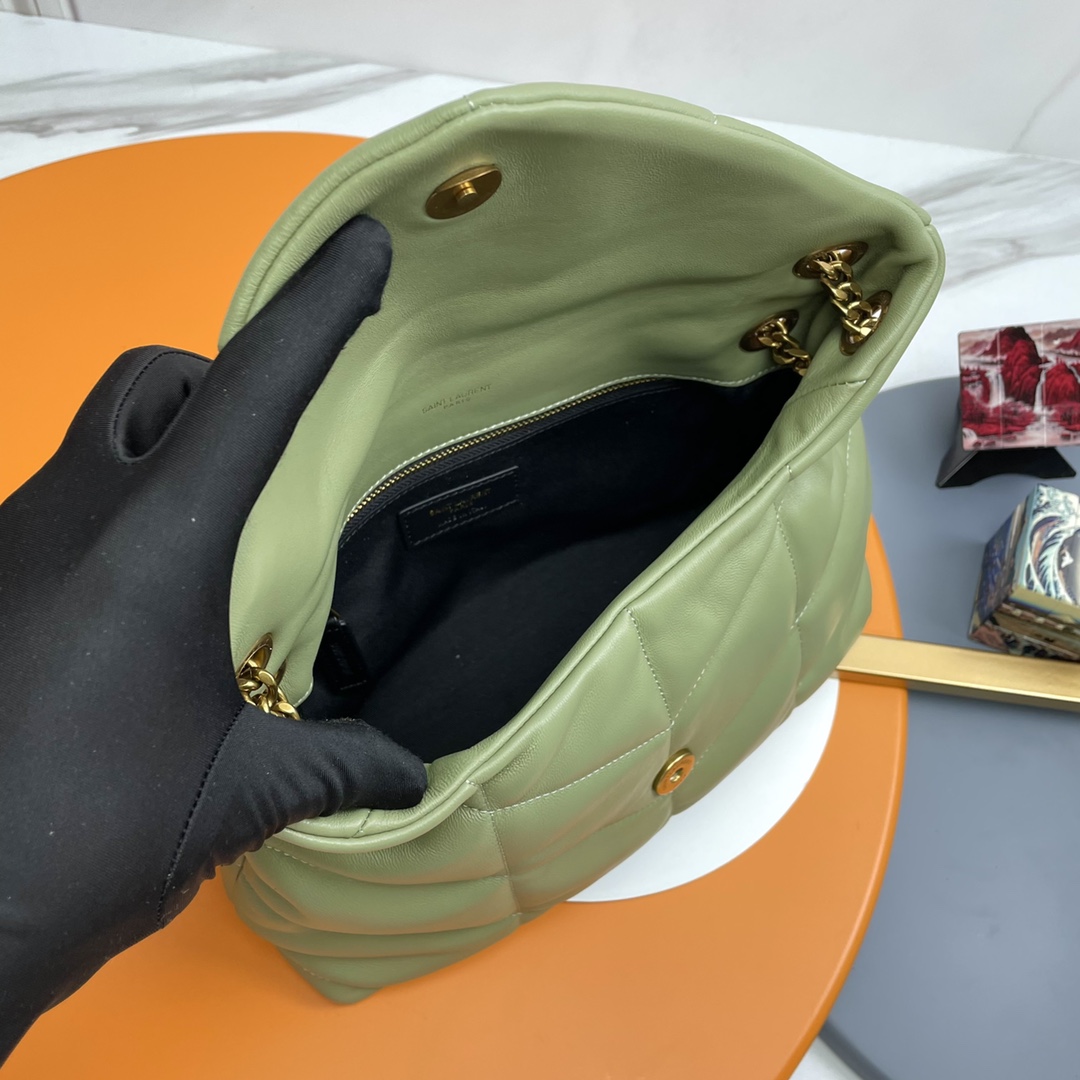 Handbags SAINT LAURENT 577476 size 29x17x11 cm - vstockx