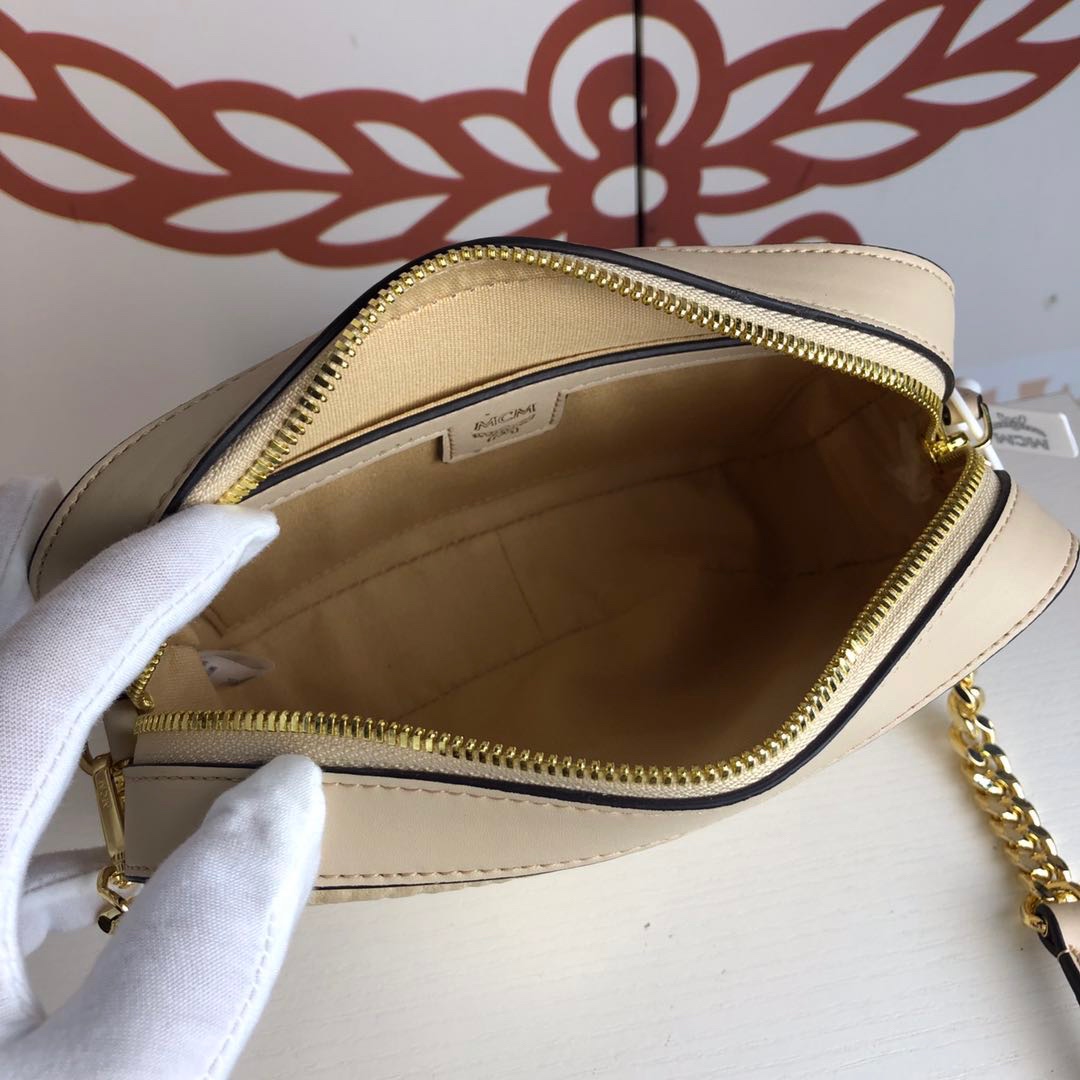 Handbags MCM 6252 size:24*14*5 cm - vstockx