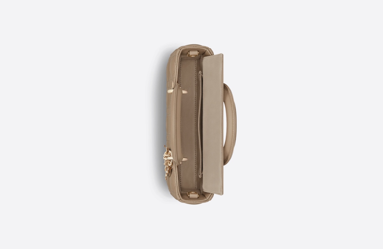 Handbag Dior 9031 size 22.5  6  11.5 cm - vstockx