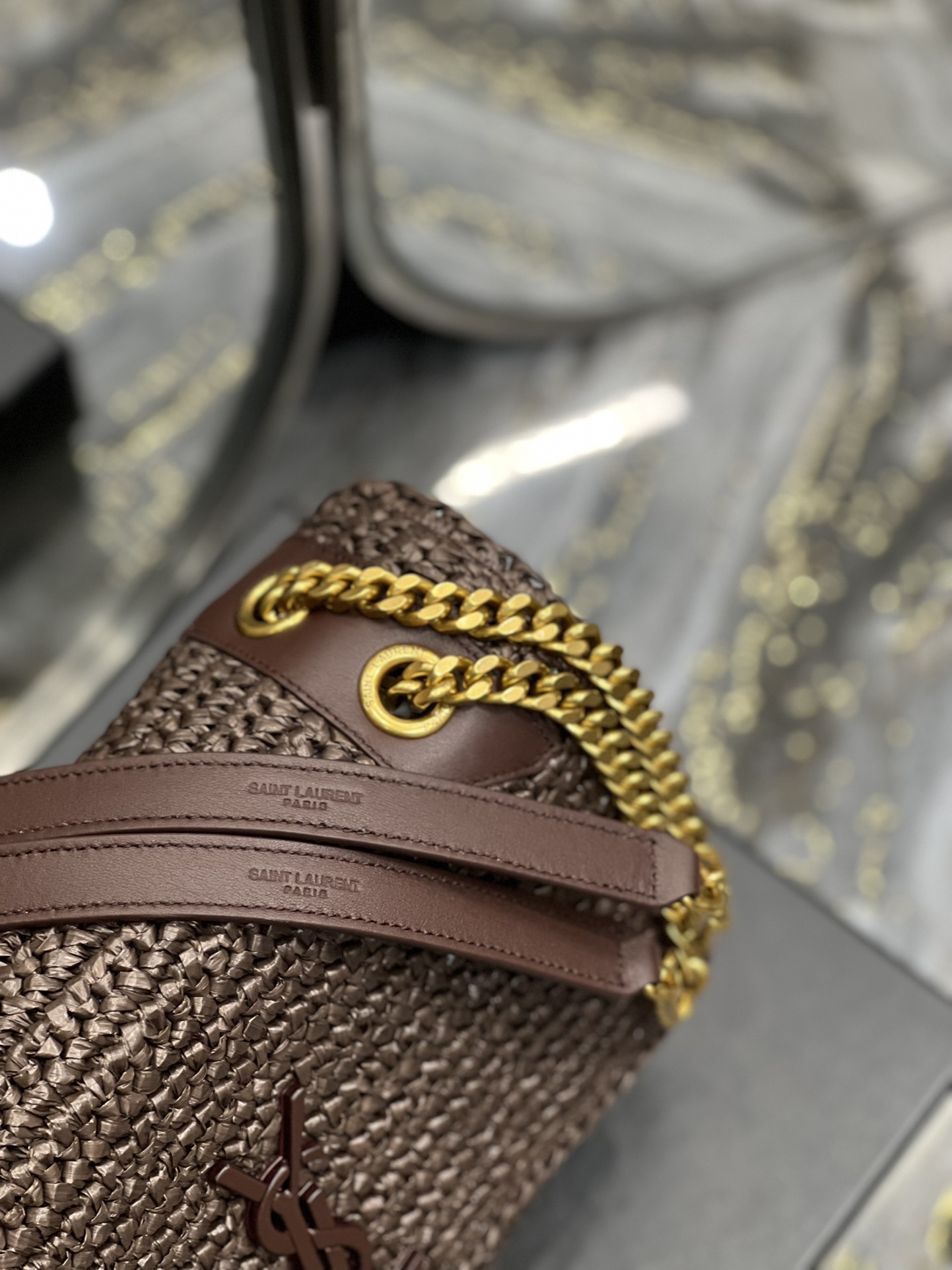 Handbags SAINT LAURENT 633158 size 22  16.5  12 cm - vstockx