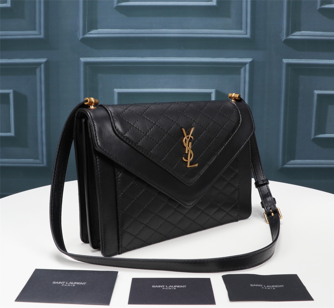 Handbags SAINT LAURENT 668863 size 26  18  5 cm - vstockx