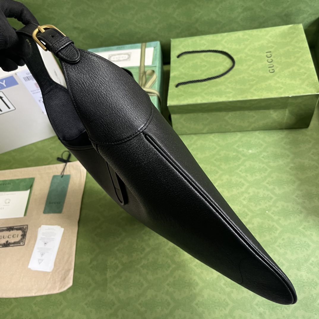 Handbag Gucci 726322 size 47*43*3 cm - vstockx