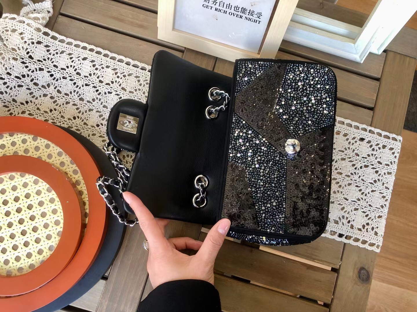 Handbag Chanel size - vstockx