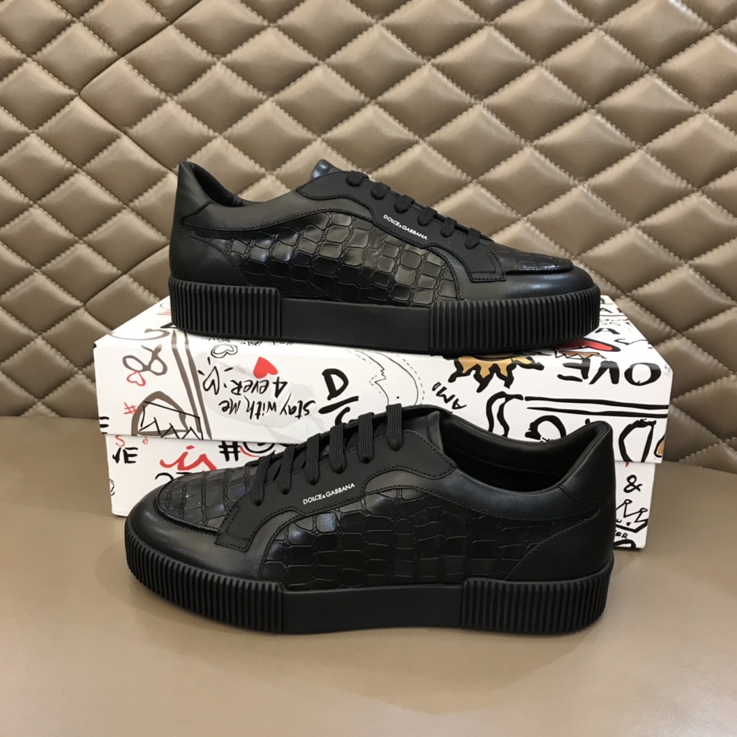 Dolce & Gabbana Low Tops Sneakers 19 - vstockx