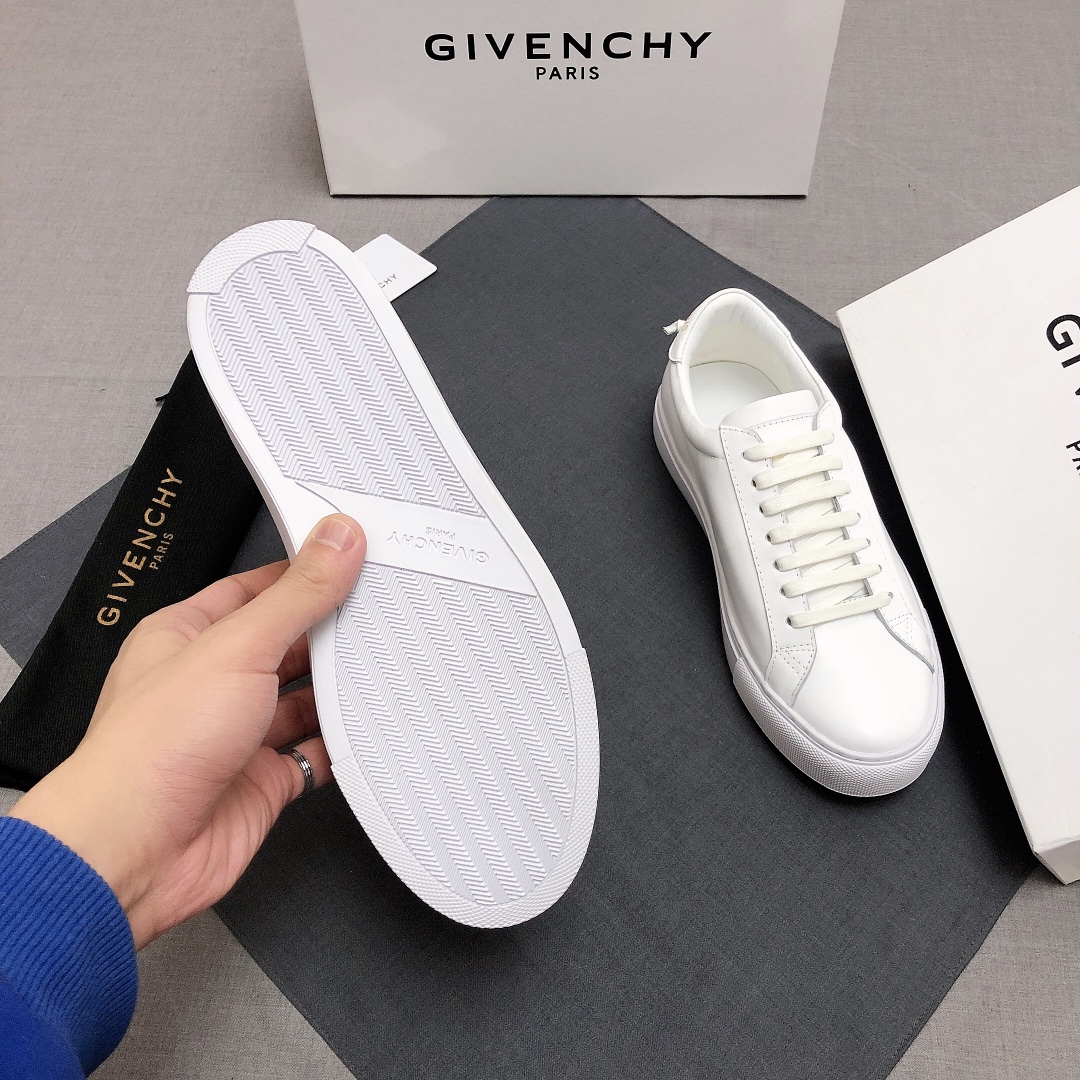 Givenchy Urban Street Logo-print Leather Sneakers 33 - vstockx