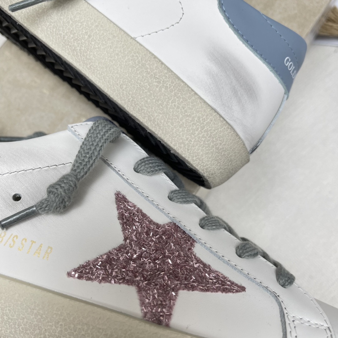 Golden Goose Superstar distressed-finish sneakers 31 - vstockx