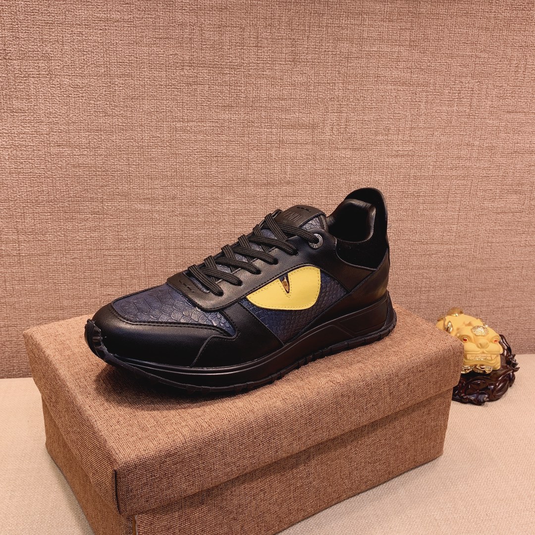 Fendi Low Top Sneakers 14 - vstockx