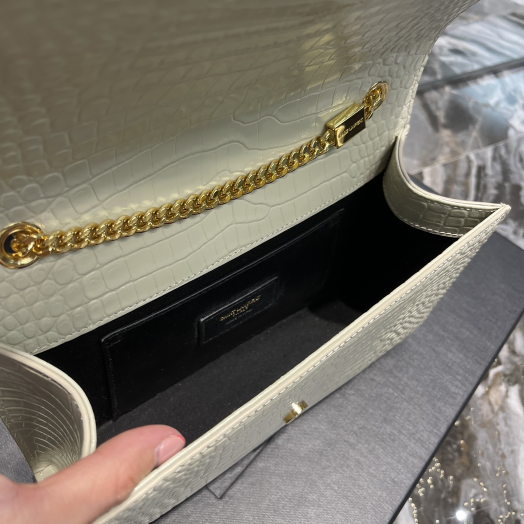 Handbags SAINT LAURENT 354119 size 24x14.5x5 cm - vstockx
