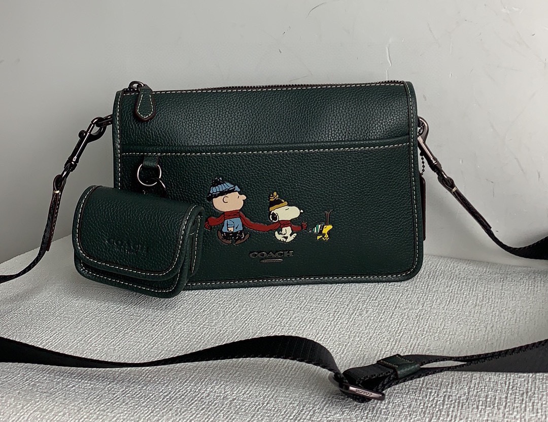 Handbags Coach CE710 size:24.5*16*5 - vstockx