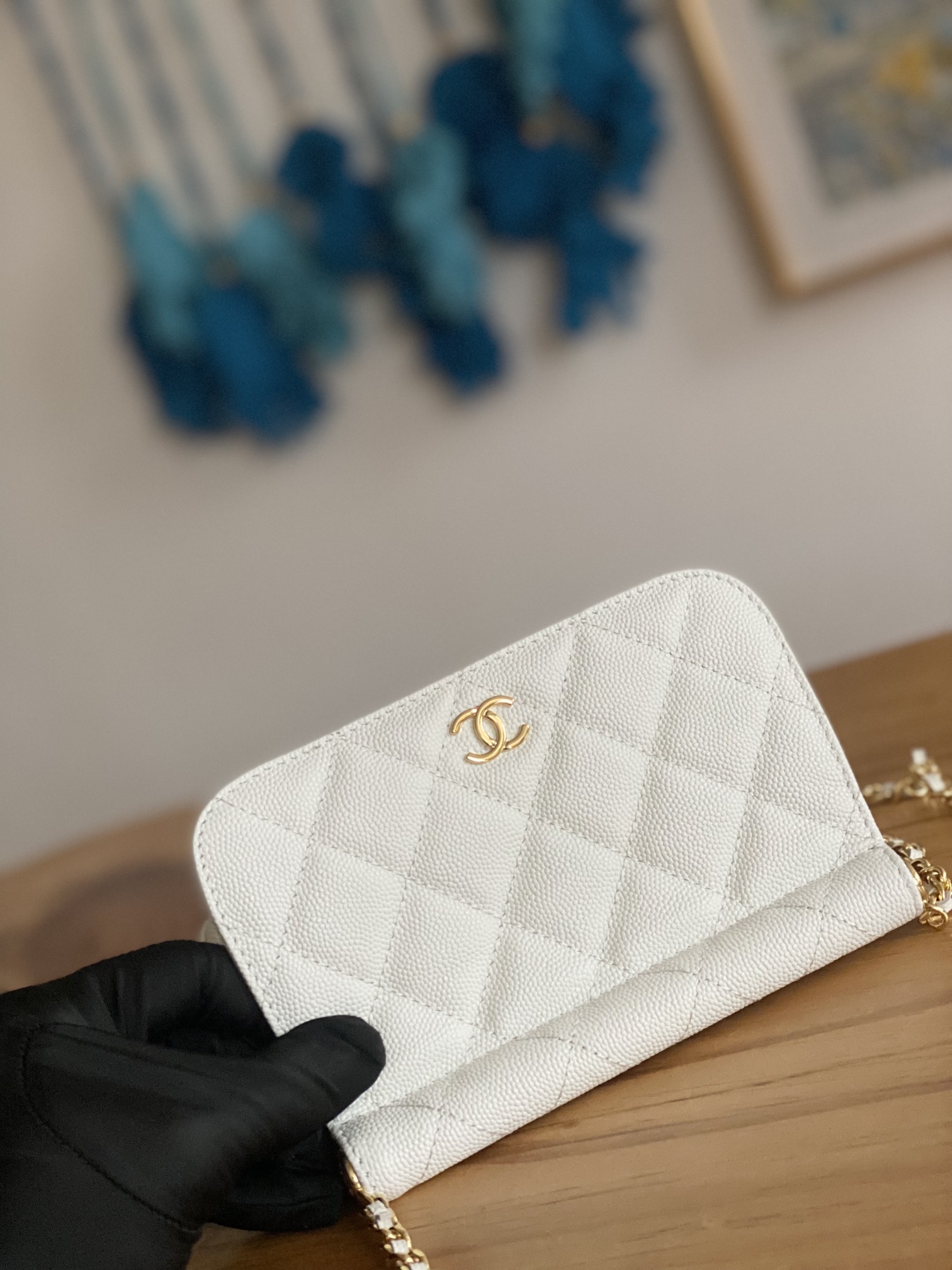 Handbag Chanel AP3008 size 12X17.5X5.5 cm - vstockx