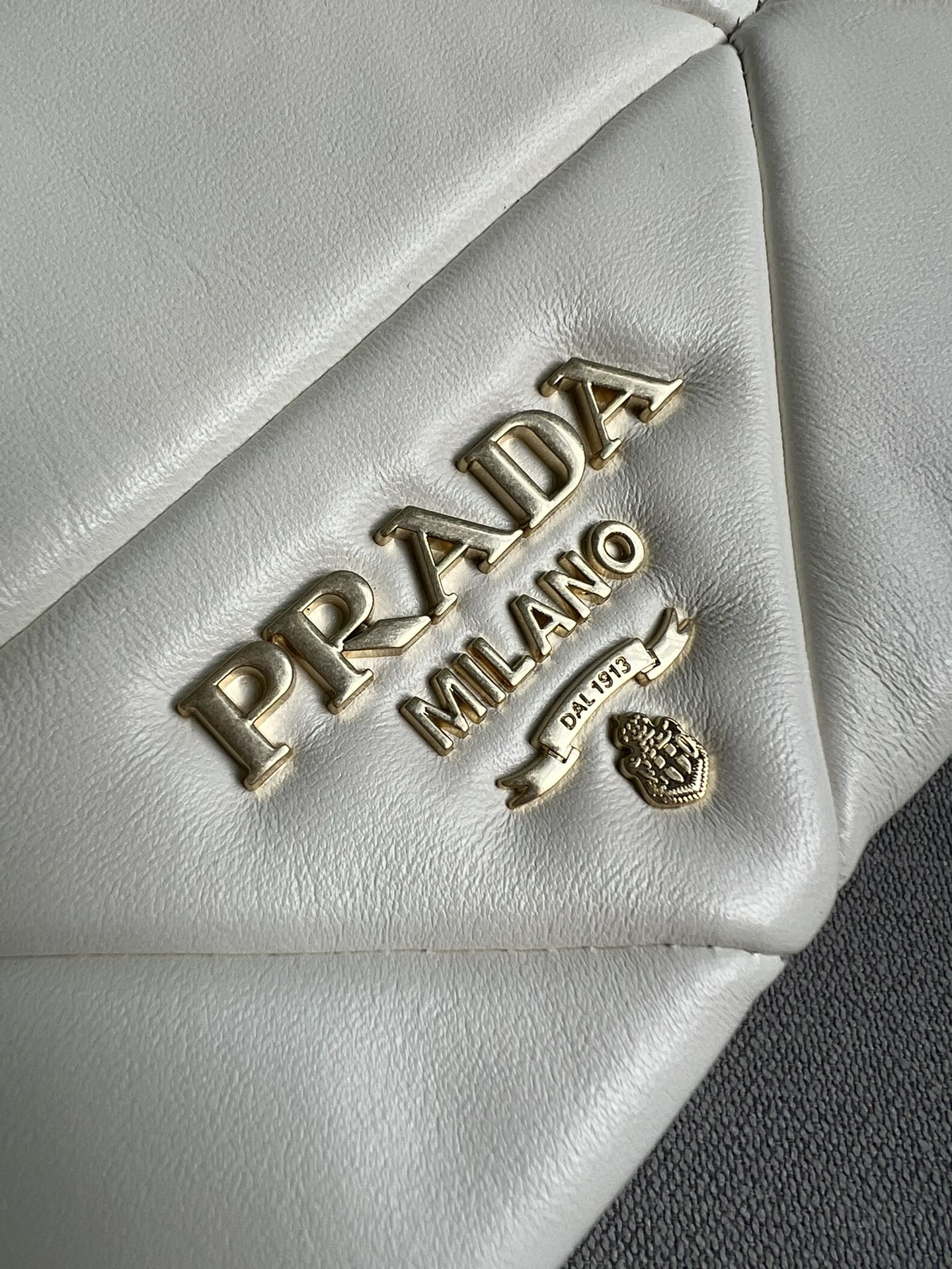 handbags prada 1BD328 24*15*7.5 - vstockx