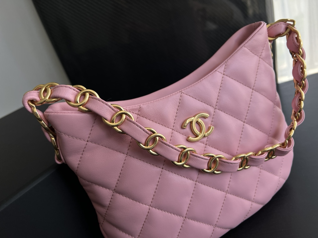 Handbag Chanel size 17.5cm24cm6 cm - vstockx
