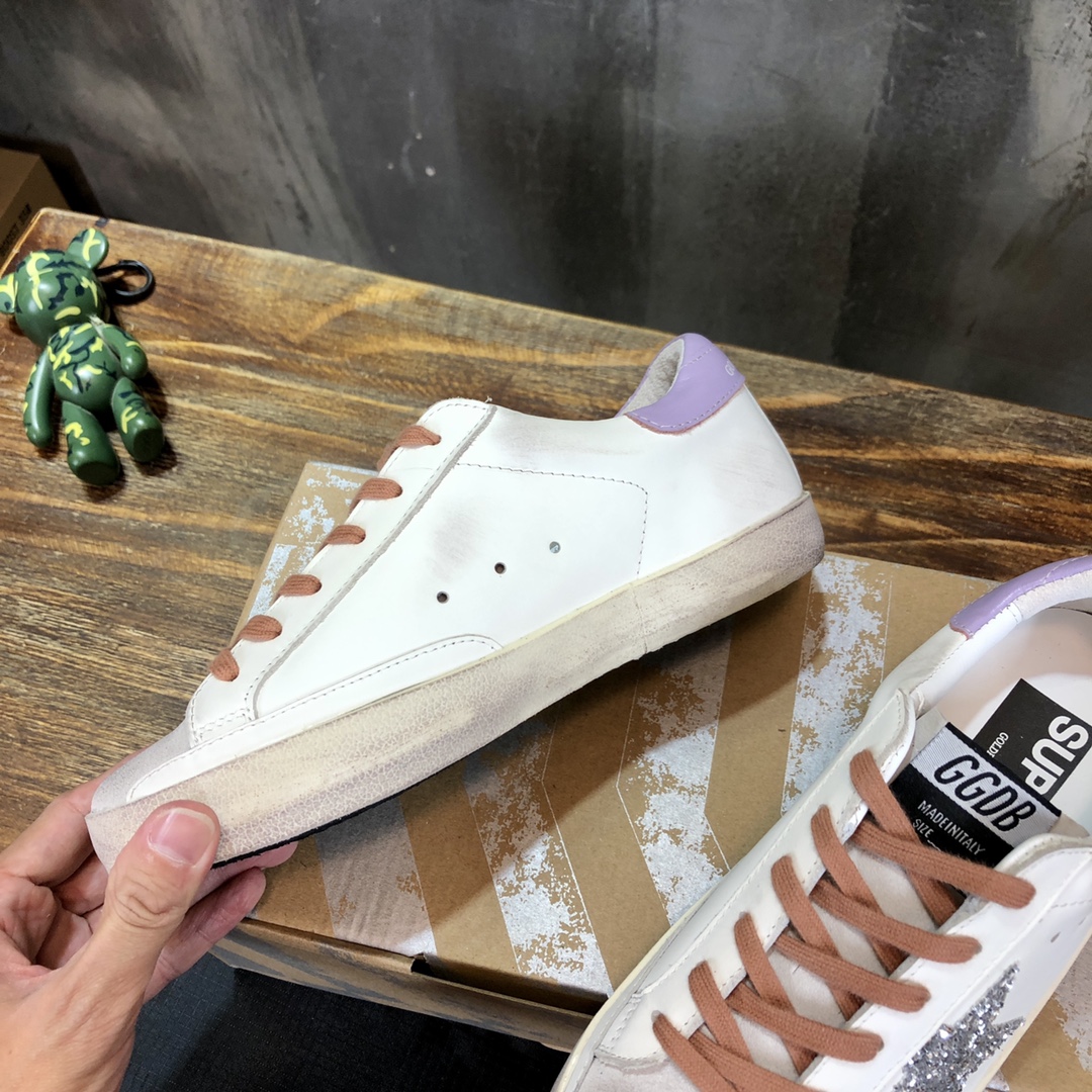Golden Goose Superstar distressed-finish sneakers 12 - vstockx