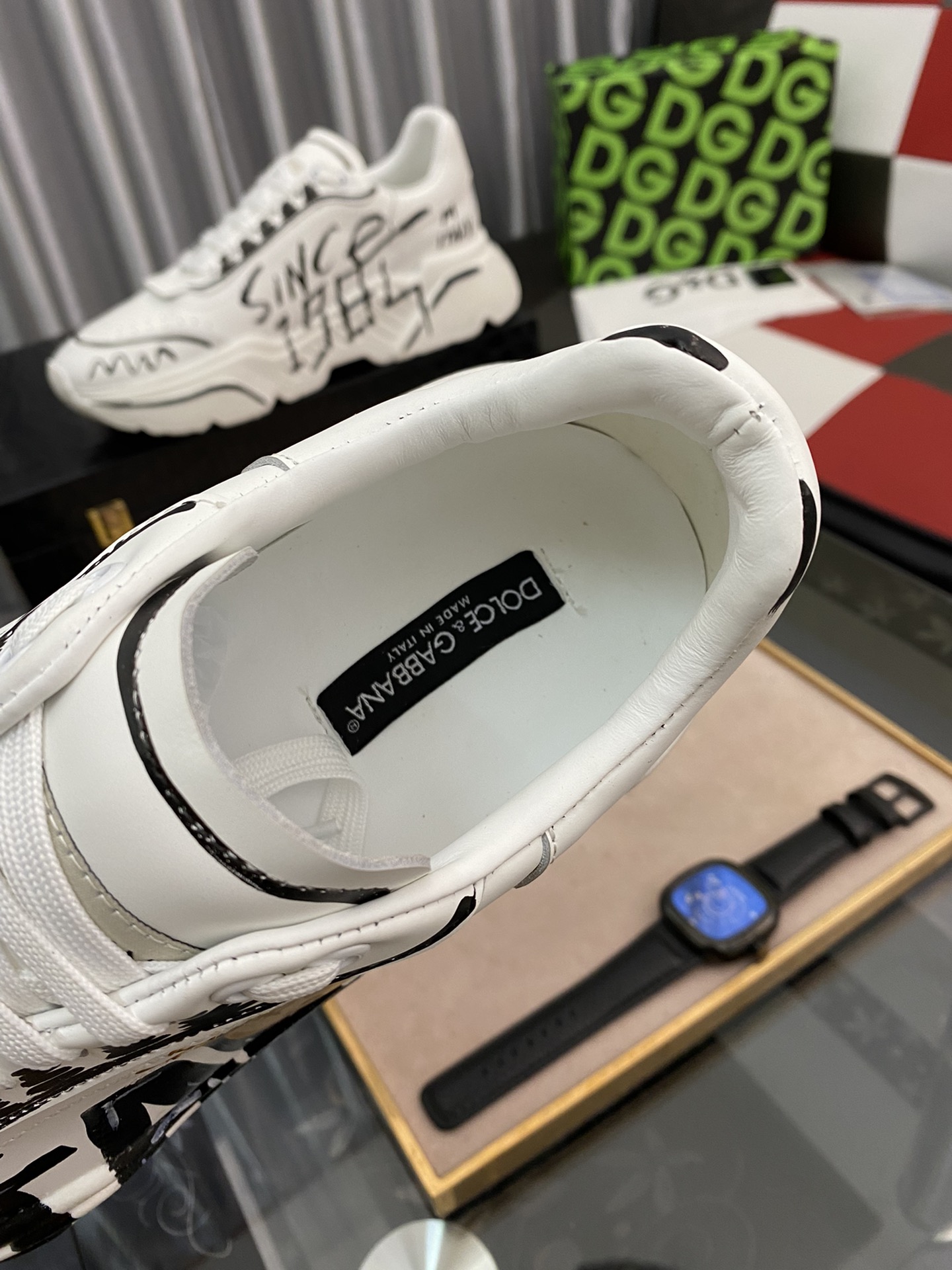 Dolce & Gabbana Low Tops Sneakers 76 - vstockx