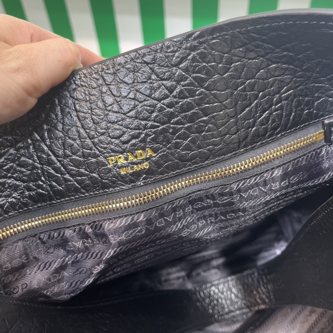 Handbags Prada 1BC173 size:33×37×15 cm - vstockx