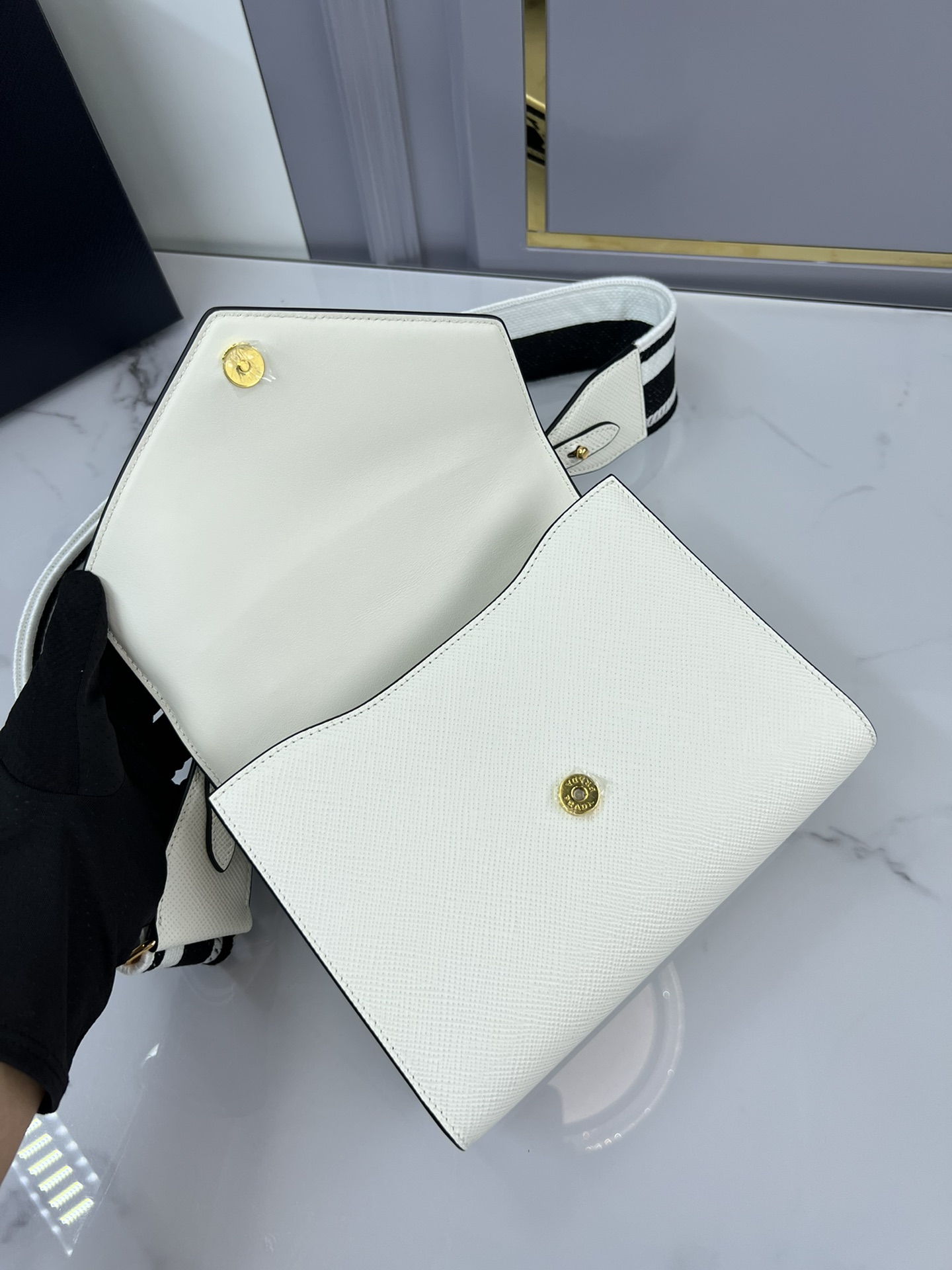handbags prada 1BD317 21*14*6.5 - vstockx