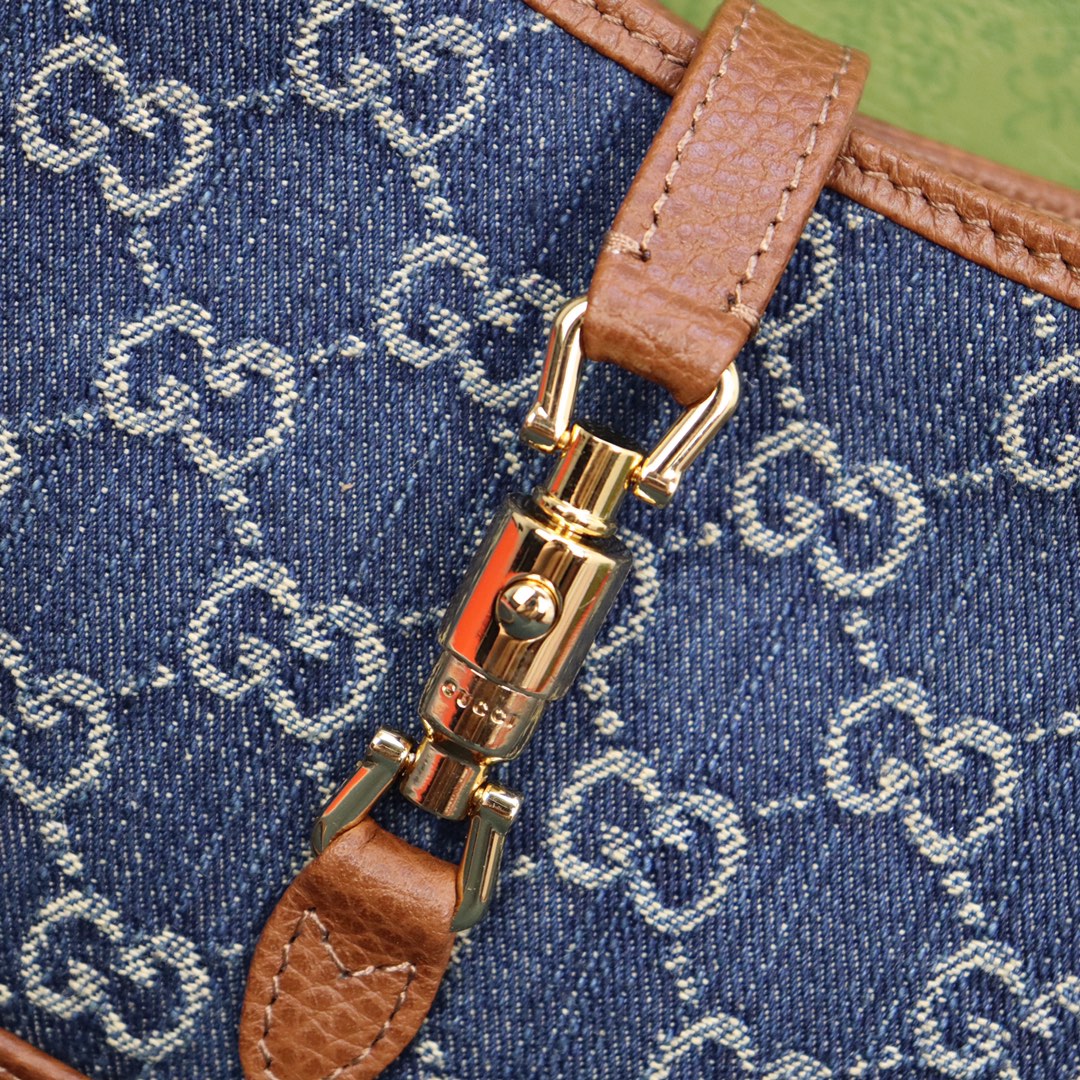 Handbag Gucci 637092 size 19*13*3 cm - vstockx