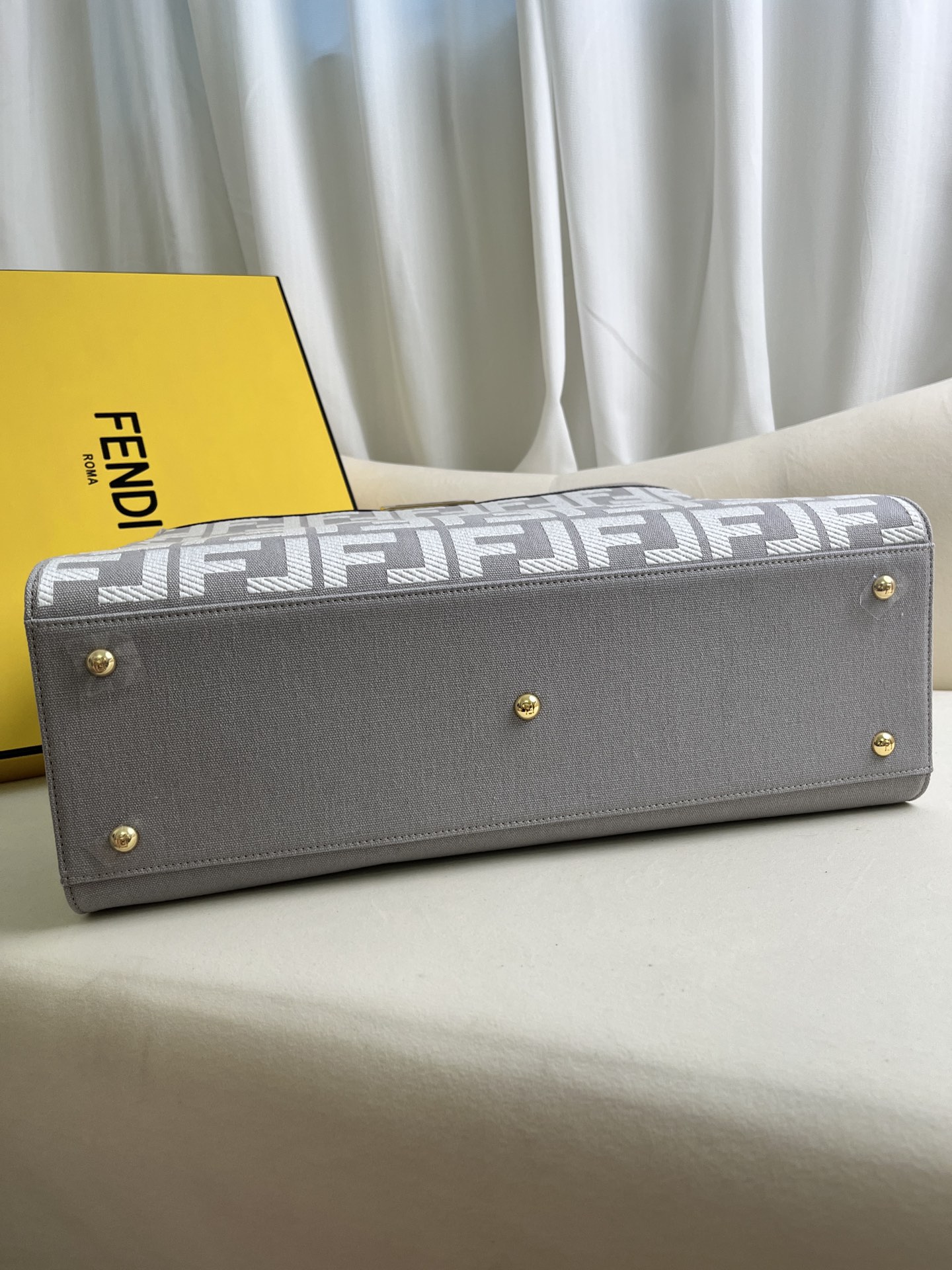handbags FENDI 1819 size:40*12*29cm - vstockx
