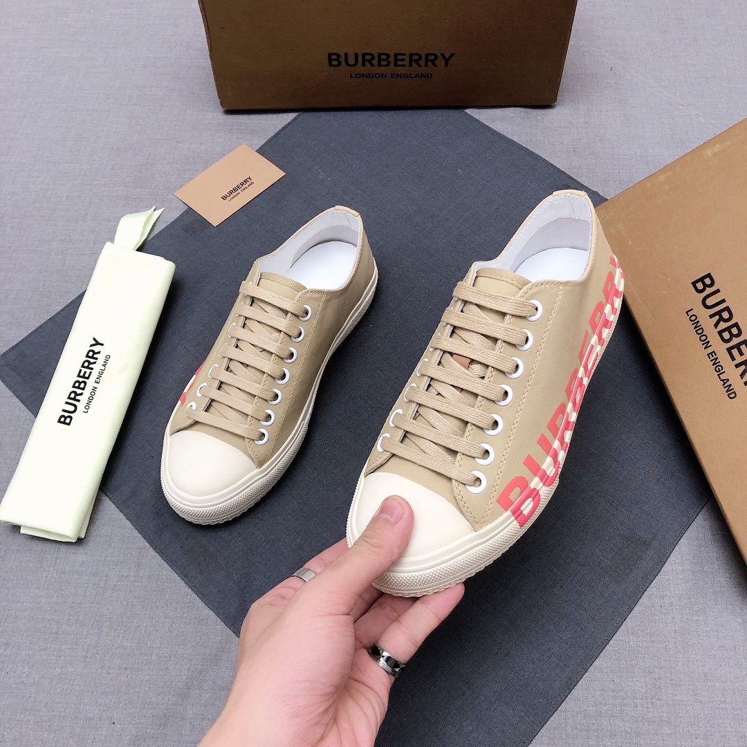 Burberry Perforated Check Sneaker 15 - vstockx