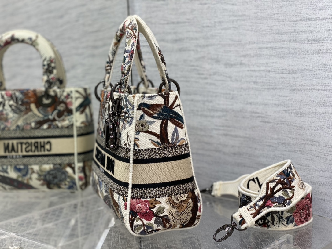 Handbags Dior 6605 size:24cm - vstockx