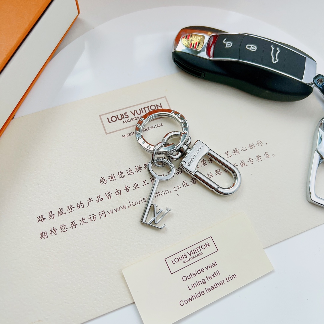 Jewelry Louis Vuitton 386 - vstockx