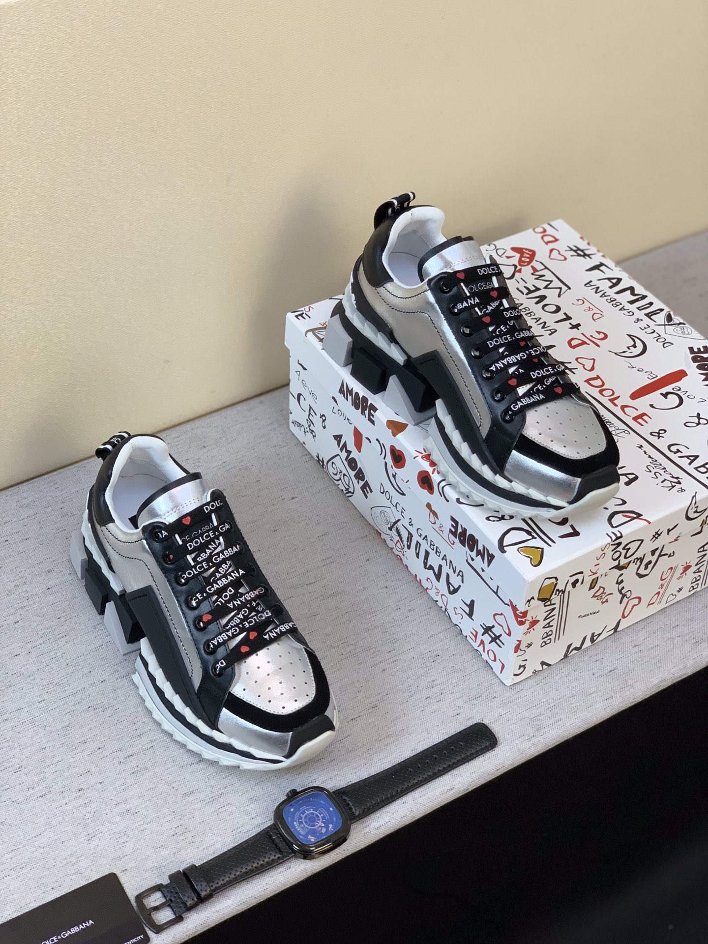 Dolce & Gabbana Low Tops Sneakers 34 - vstockx