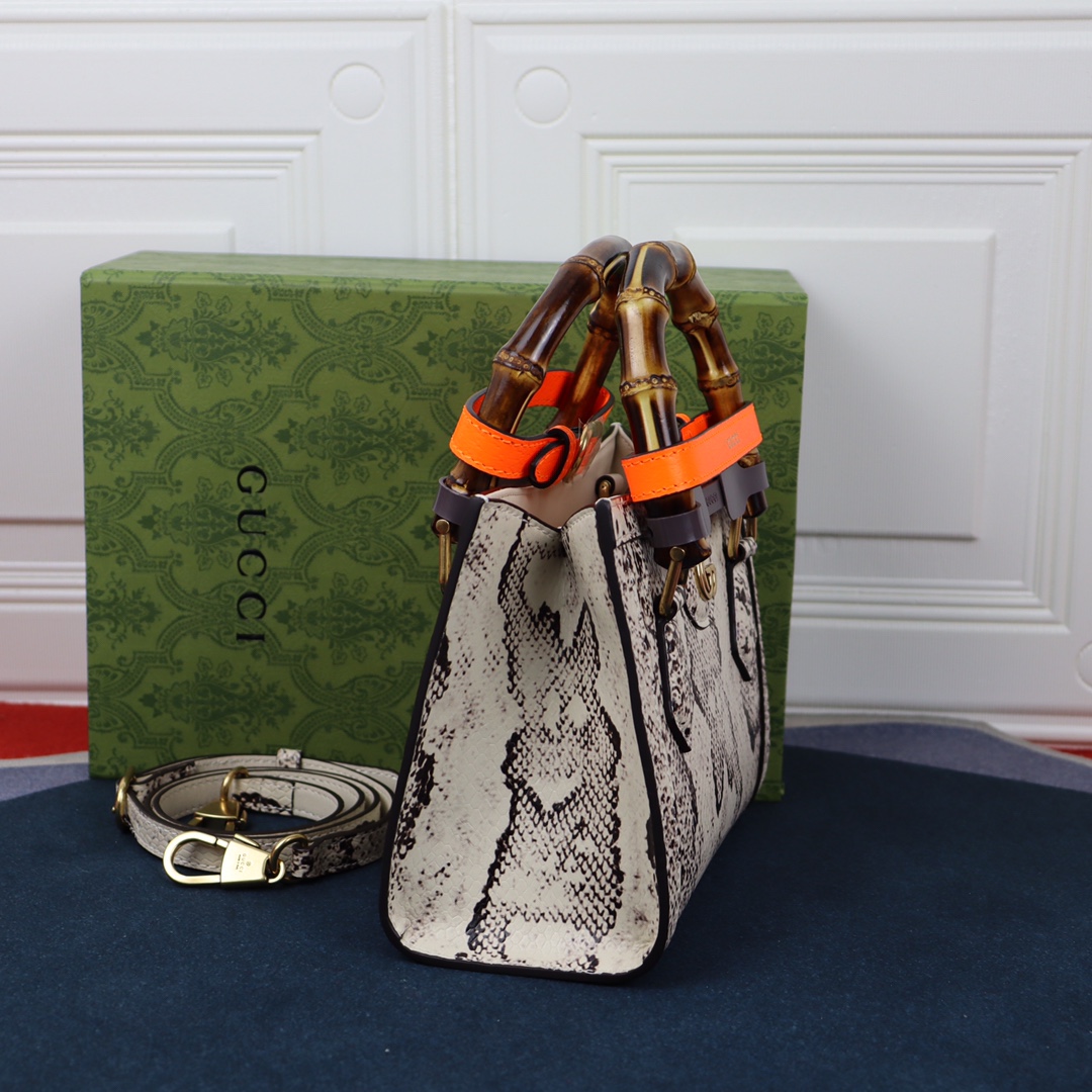 Handbag Gucci 655661 size 20*16*10 cm - vstockx