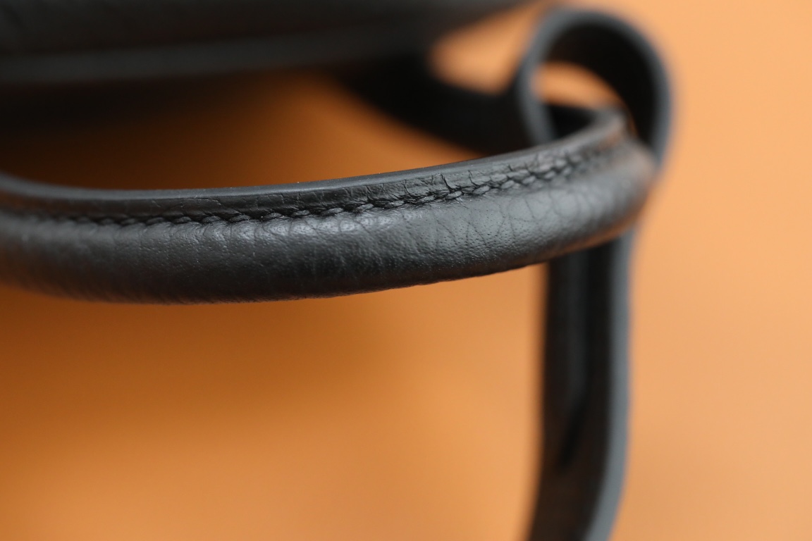 Handbags Hermes Lindy mini tc - vstockx