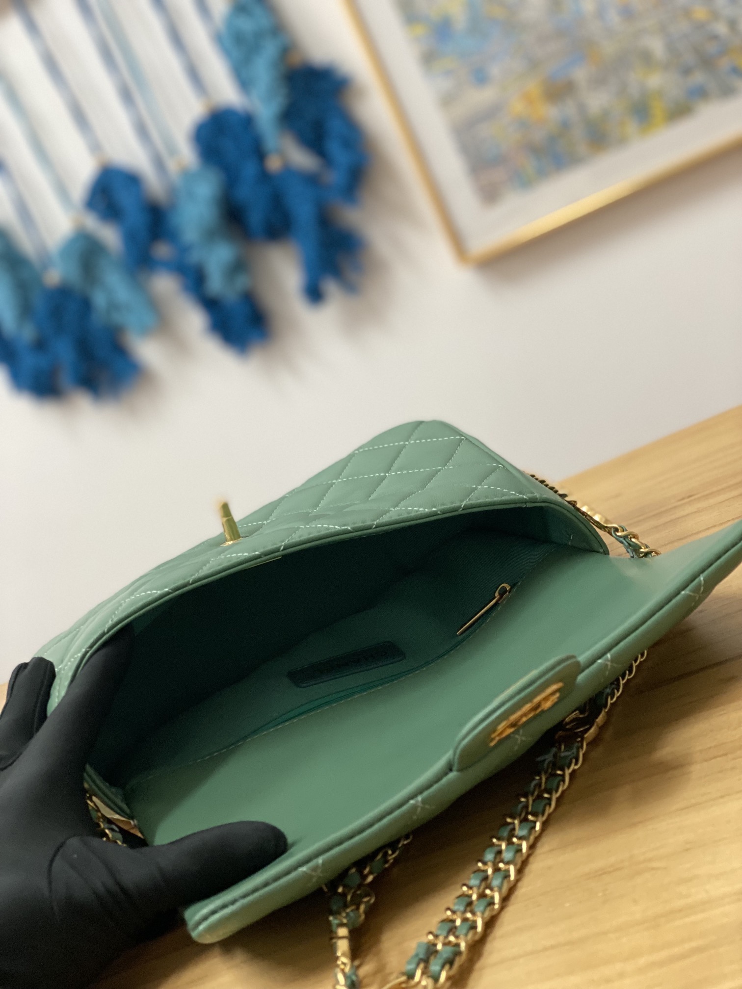 Handbag Chanel AS3777 size 16x24x8 cm - vstockx