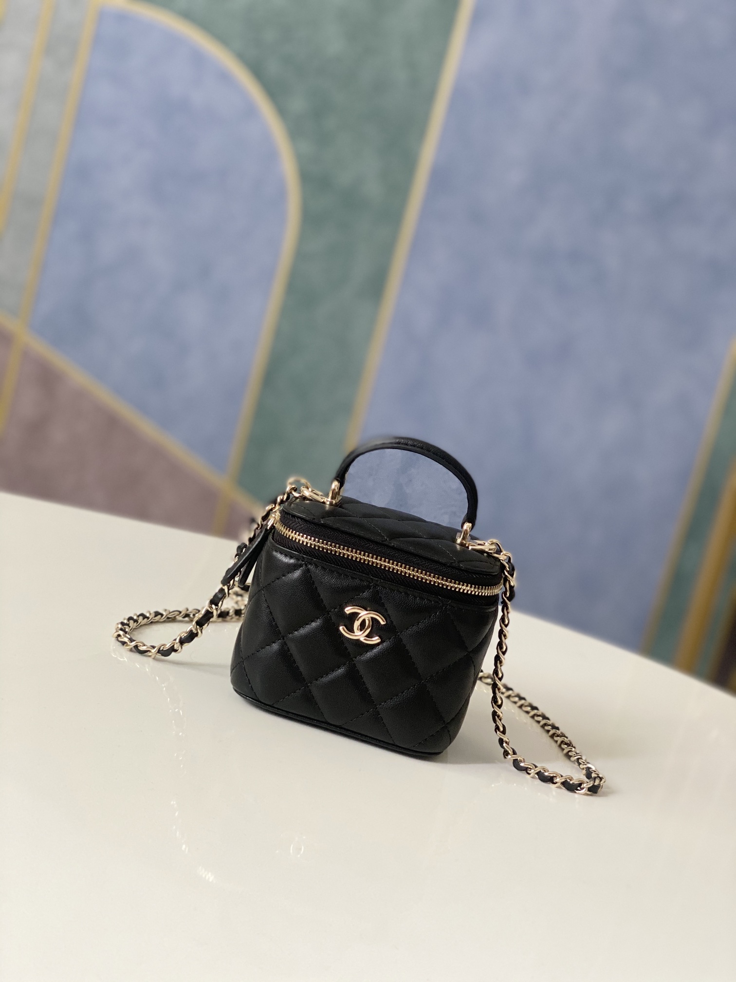 Handbag Chanel 81189 size 10 7 9 cm - vstockx