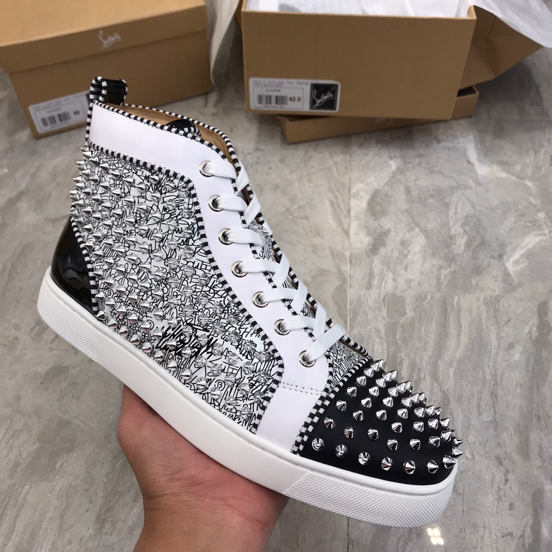 Christian Louboutin Louis Junior Spikes Orlato Flat Sneakers 42 - vstockx