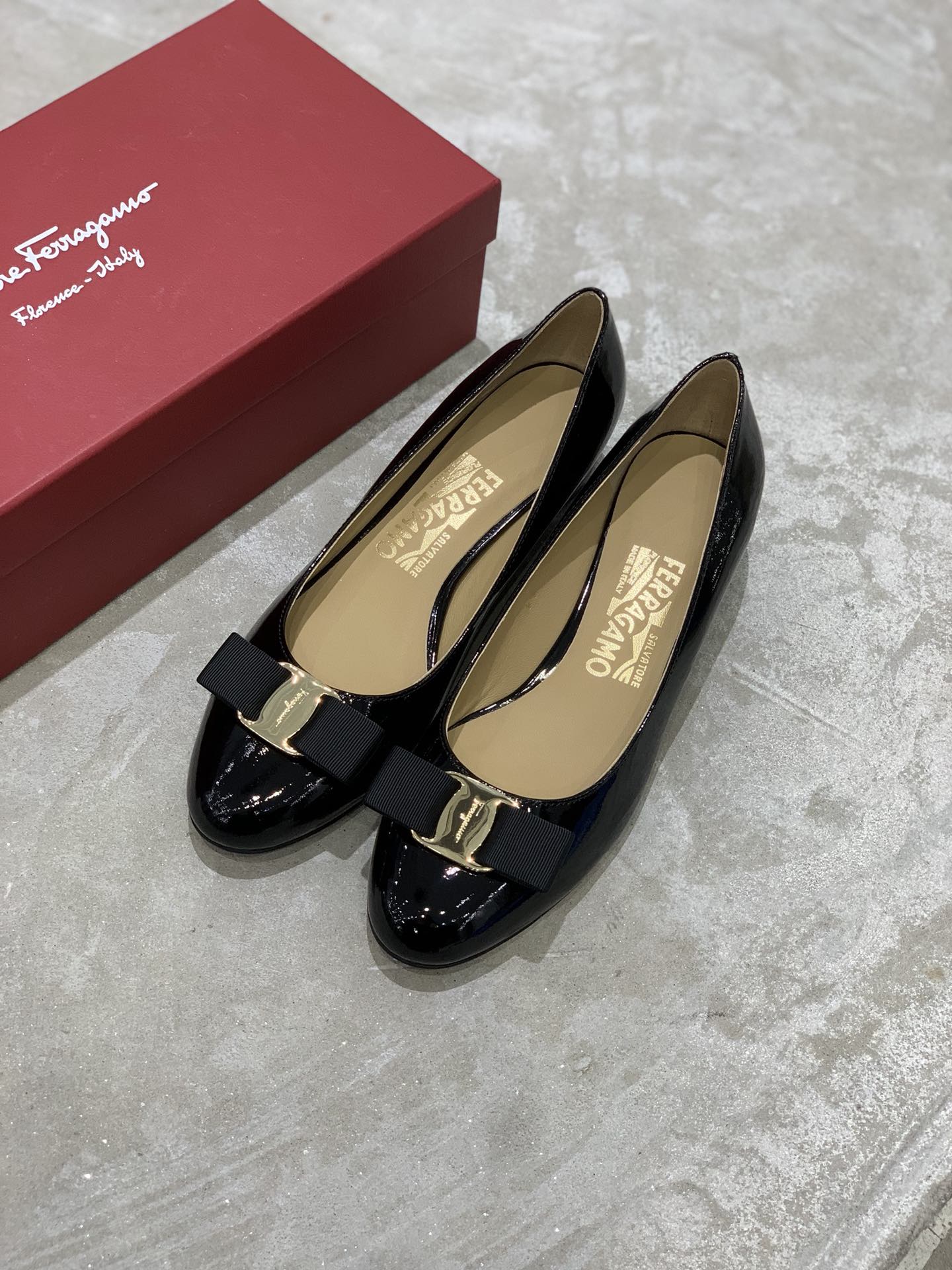 Salvatore Ferragamo Heel 7 - vstockx