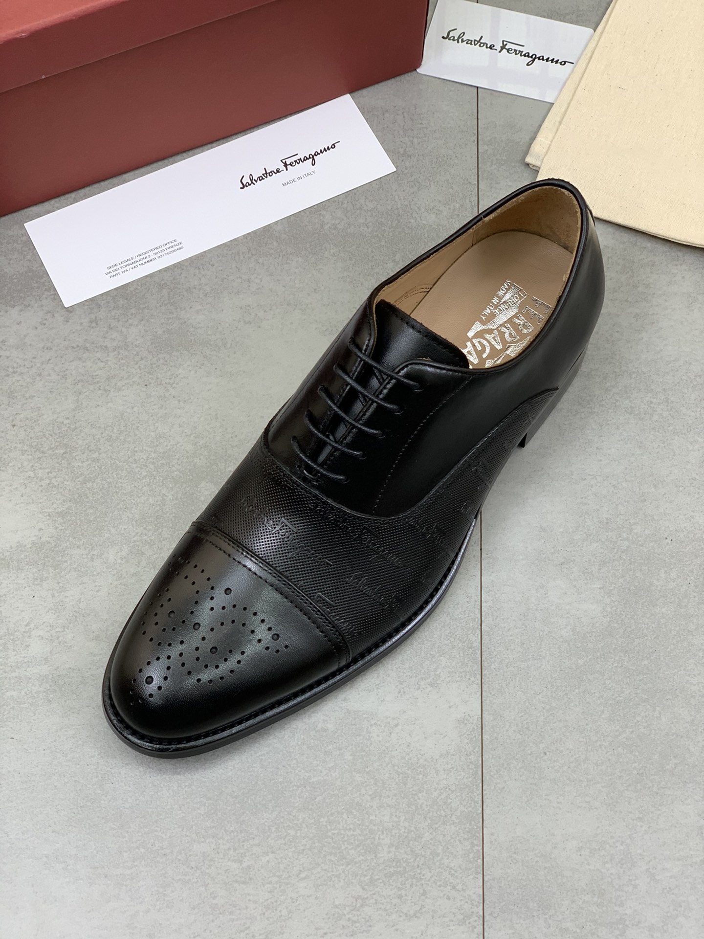 Salvatore Ferragamo Boots 15 - vstockx