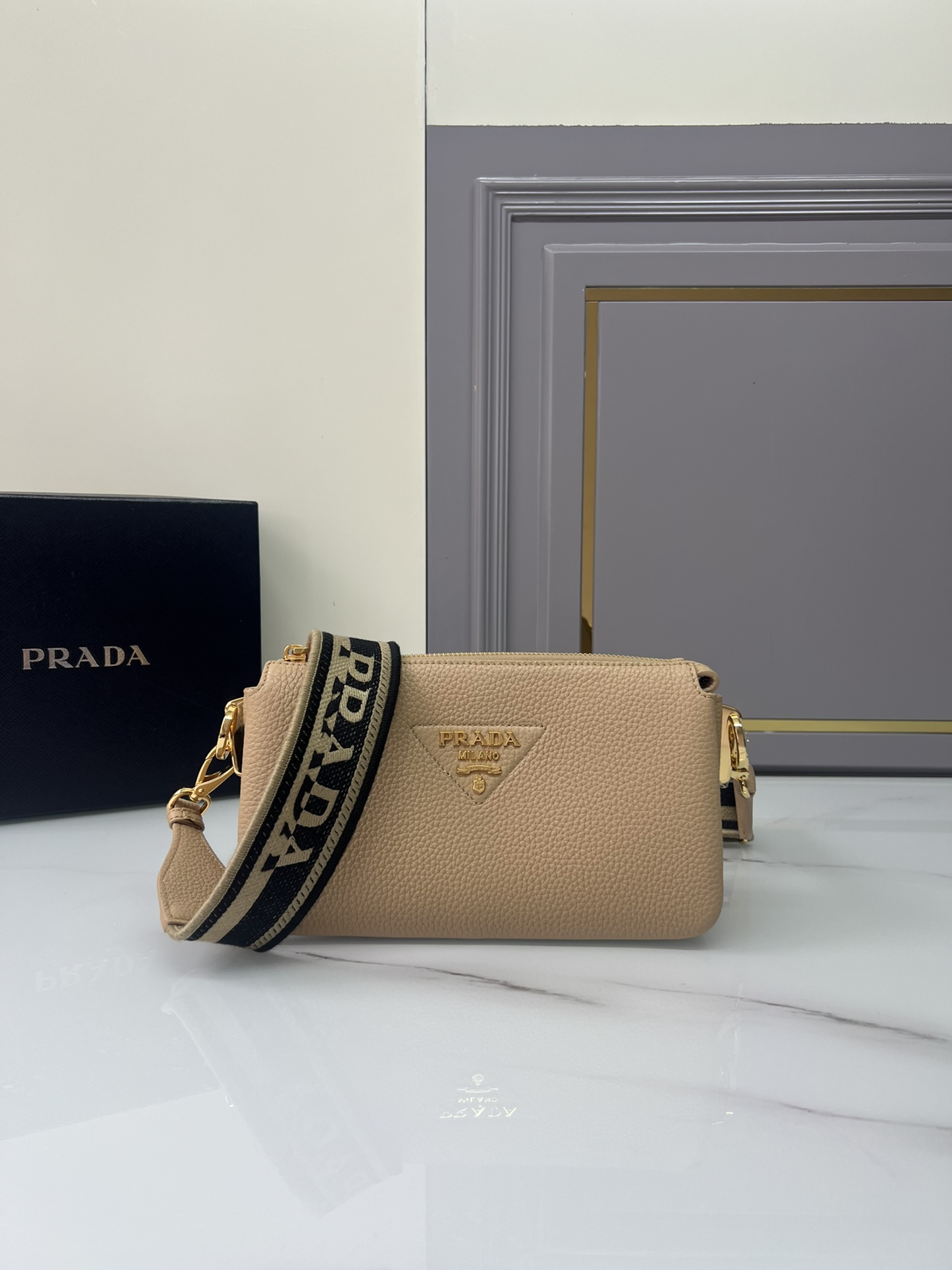 handbags prada 1BH194 23*14*6.5 - vstockx