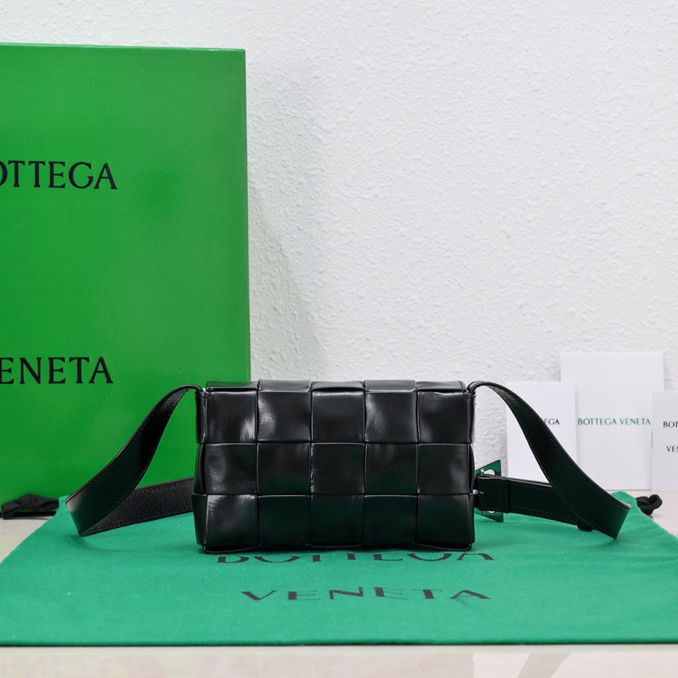 handbags Bottega Veneta 7587# size:17.5*10.5*3cm - vstockx