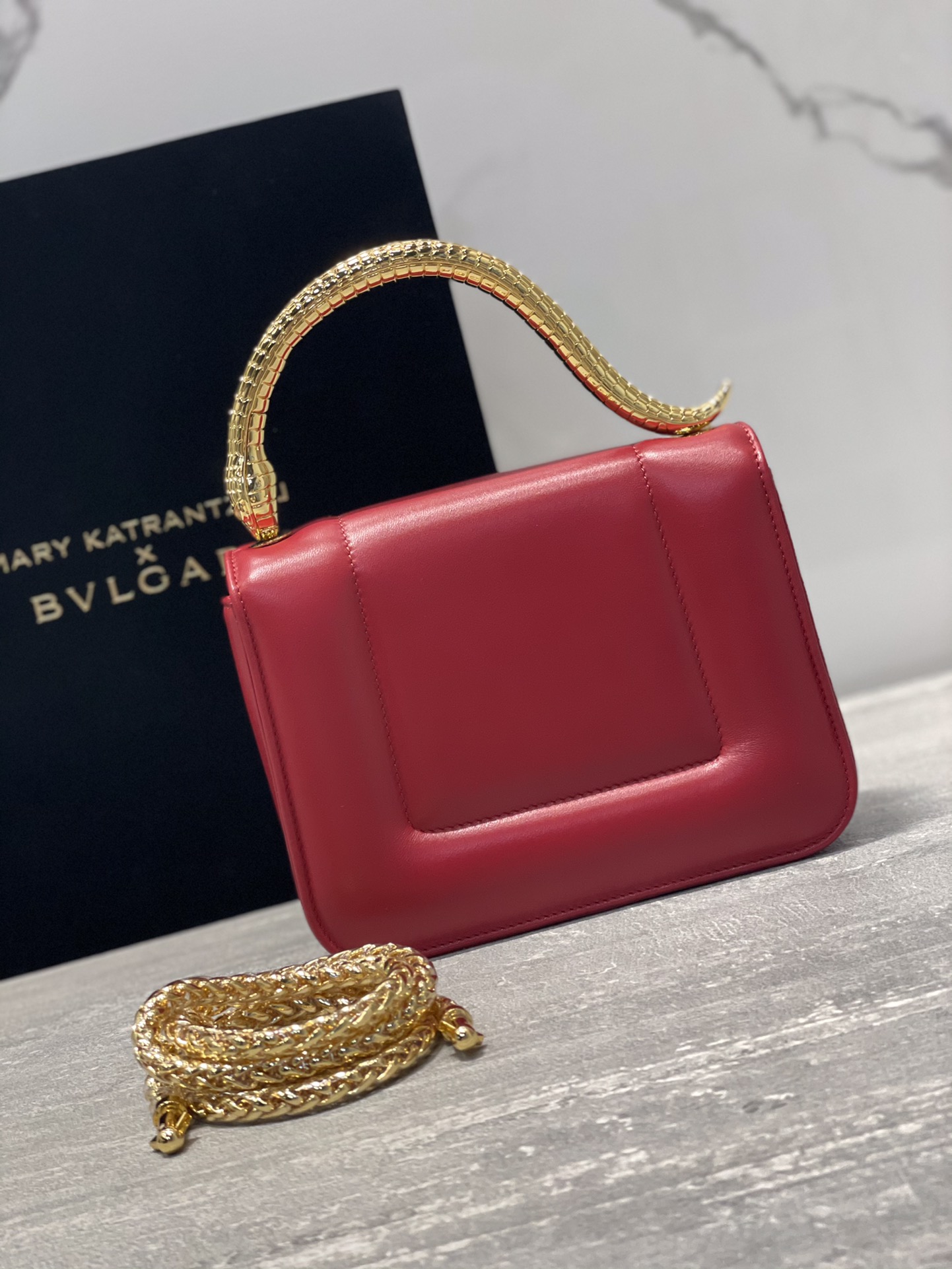 Handbags Bvlgari 291071 size:19.2*15*6 cm - vstockx