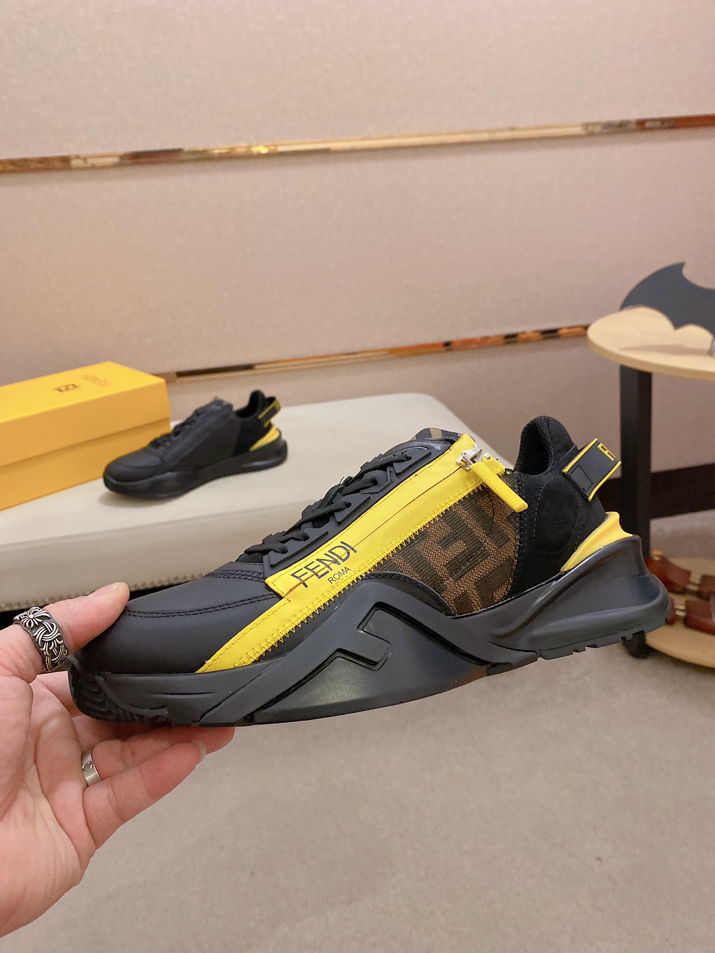 Fendi Flow Ff Sneakers 23 - vstockx