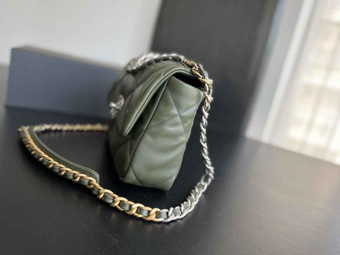 Handbag Chanel 1160 size 26cmx16cmx9 cm - vstockx