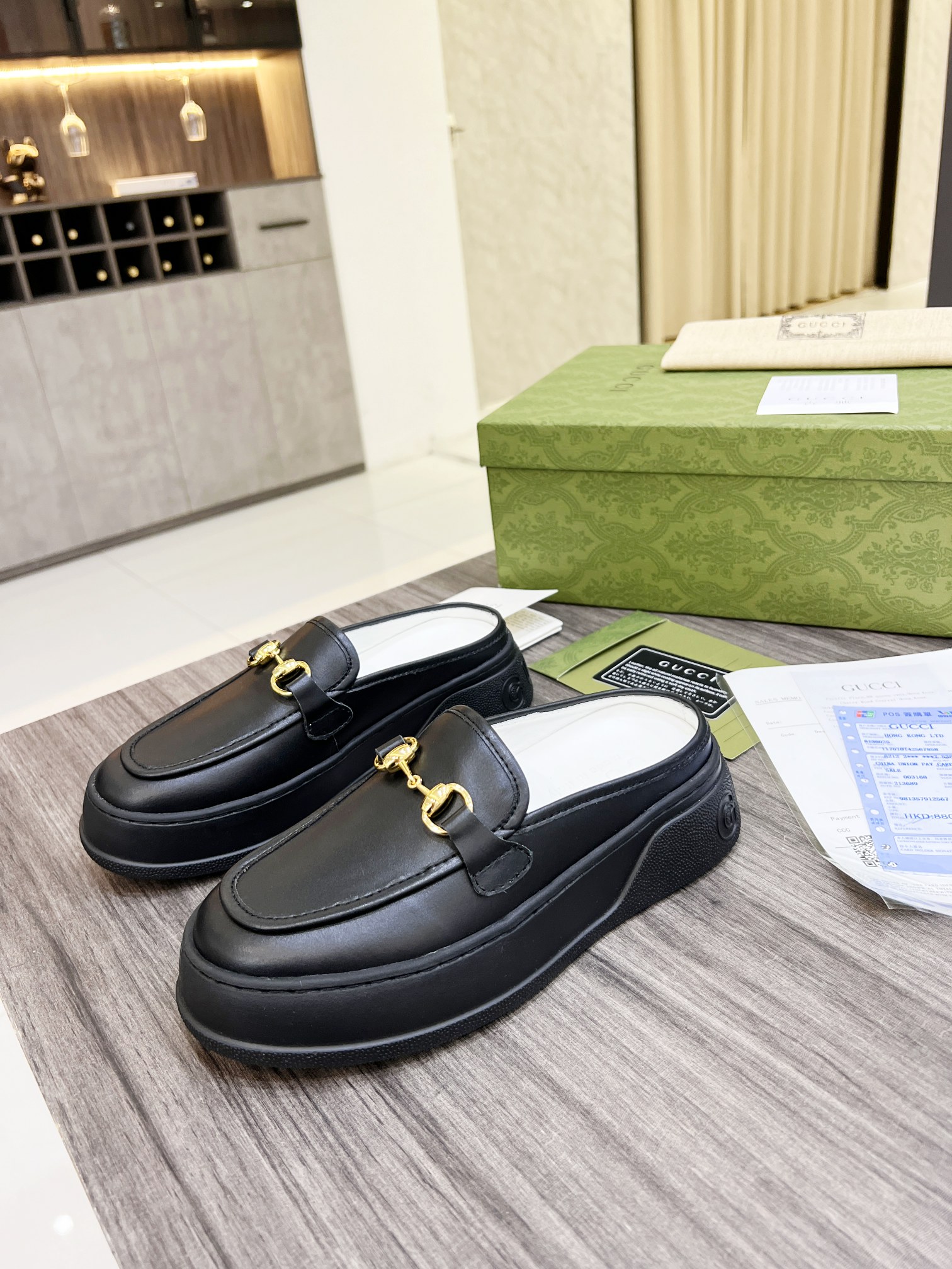 Gucci Women's WOMEN 6 - vstockx