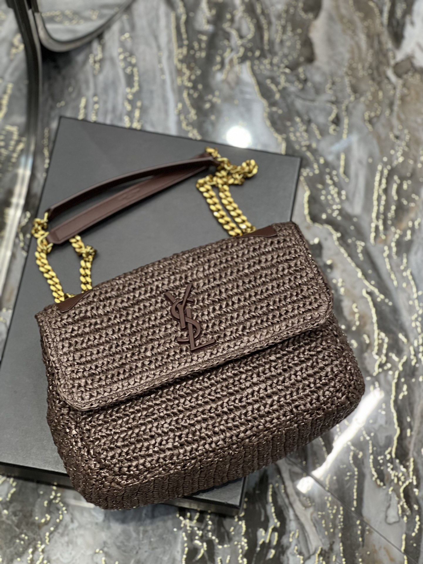 Handbags SAINT LAURENT 633158 size 22  16.5  12 cm - vstockx