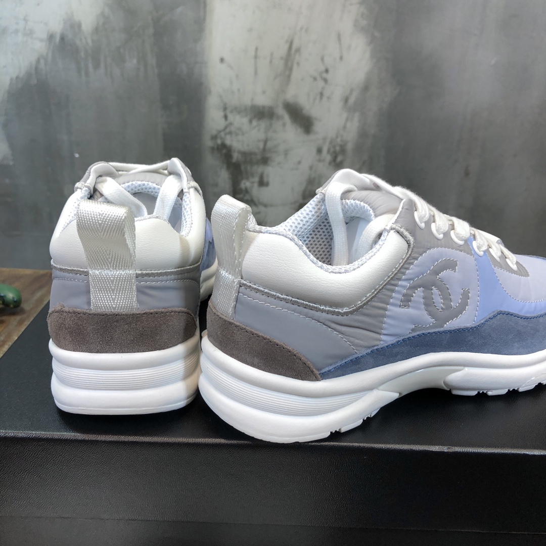 Chanel Fabric & Suede Calfskin Low Top Sneaker 30 - vstockx