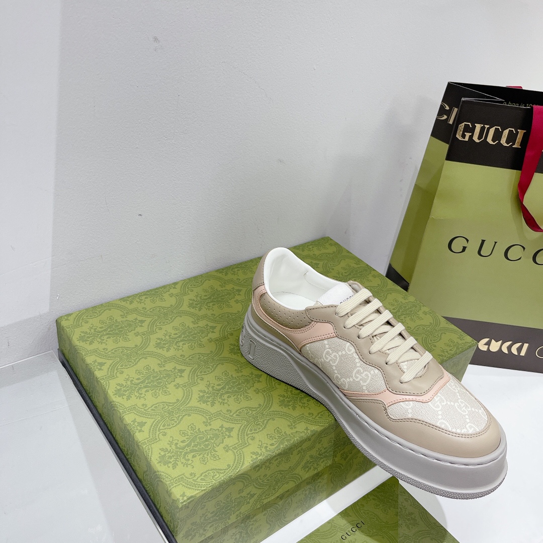 Gucci Women's GG sneaker 2 - vstockx