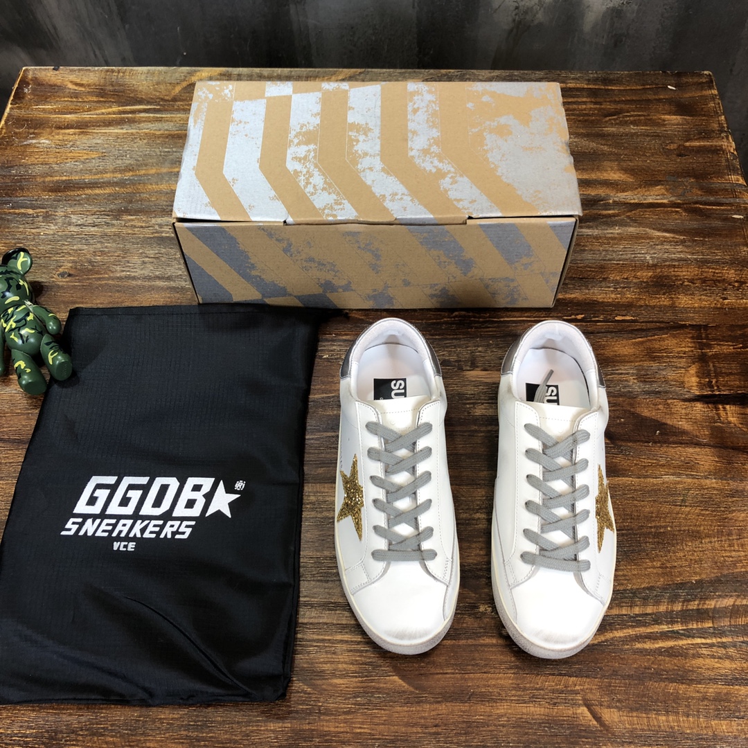 Golden Goose Superstar distressed-finish sneakers 10 - vstockx