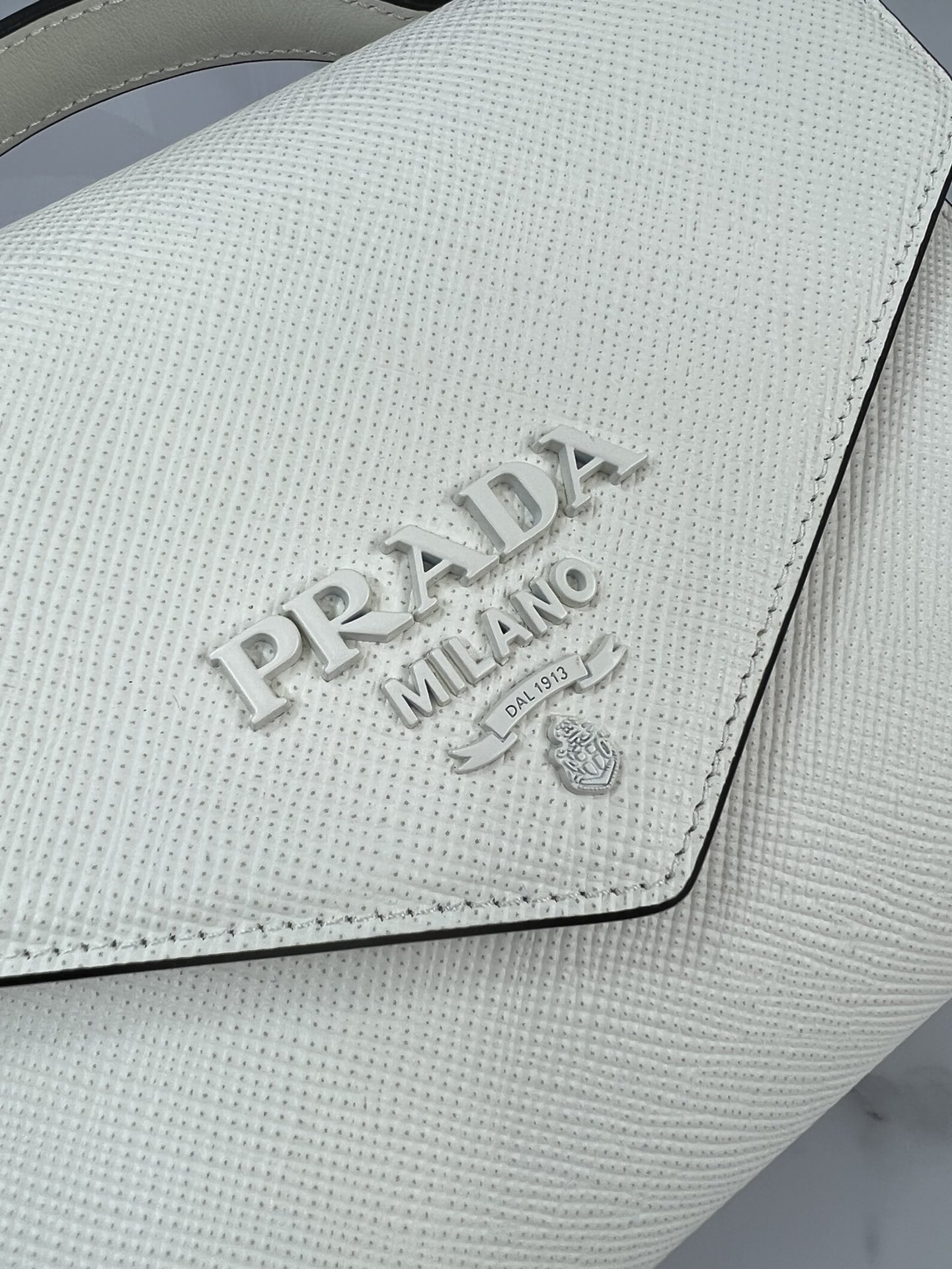 handbags prada 1BD317 21*14*6.5 - vstockx