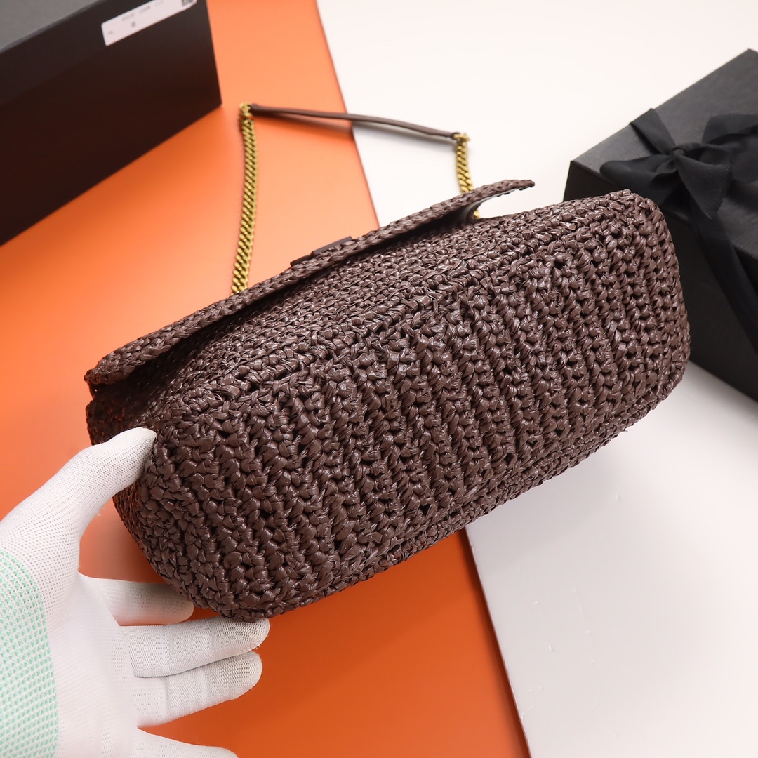 Handbags SAINT LAURENT 633158 size 28  20.5  8.5 cm - vstockx