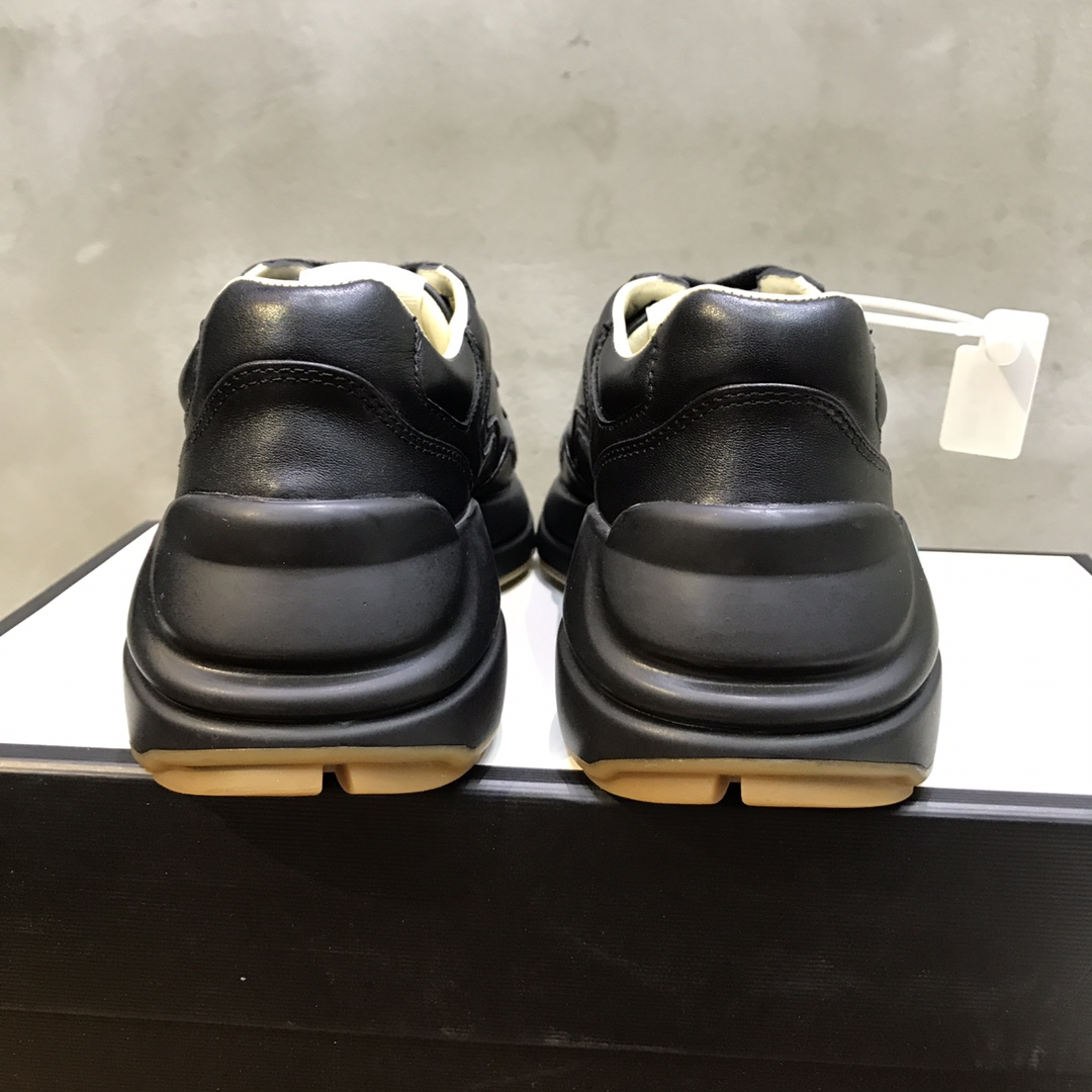 Gucci Rhyton sneaker 43 - vstockx