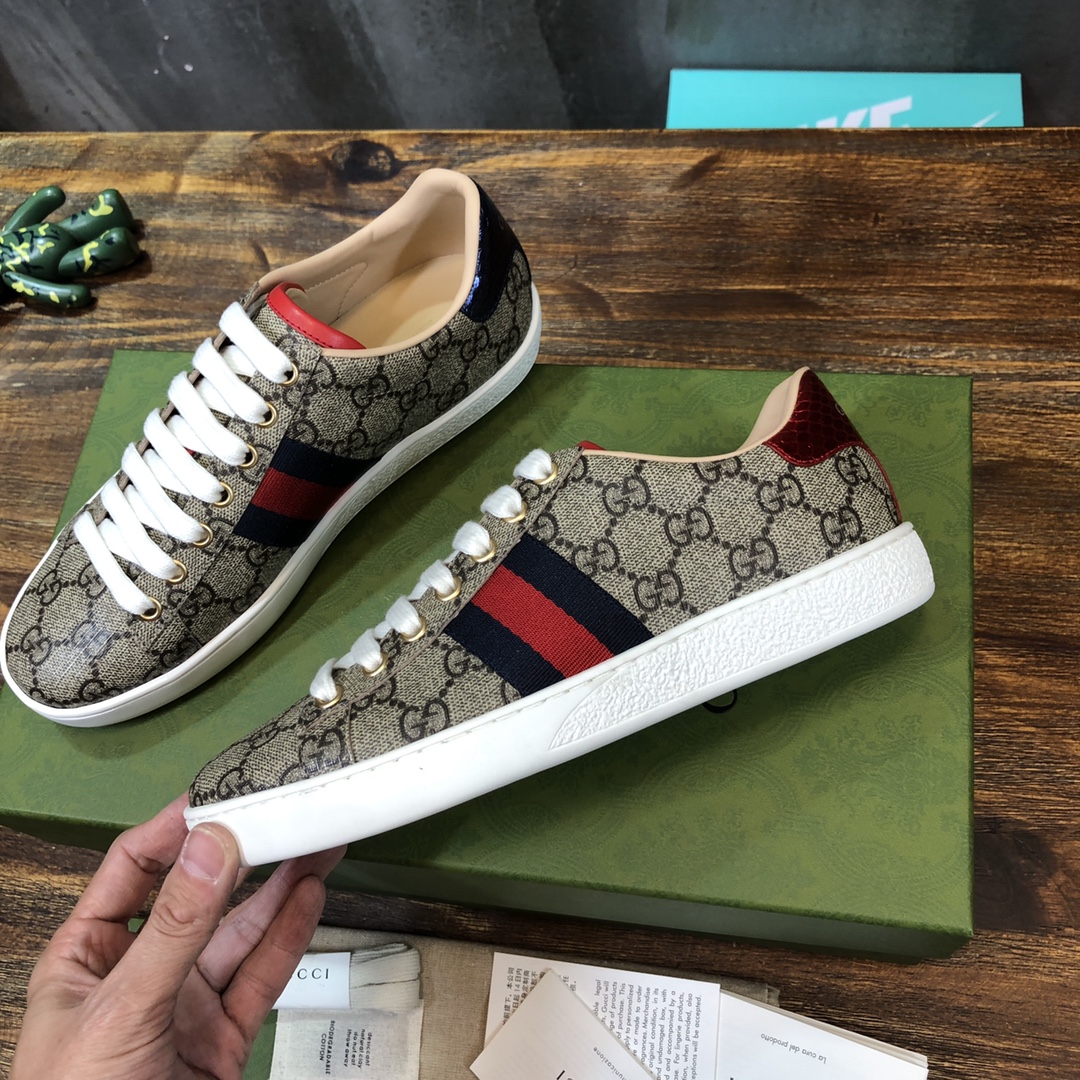 Gucci Ace GG Supreme Navy (W) - vstockx