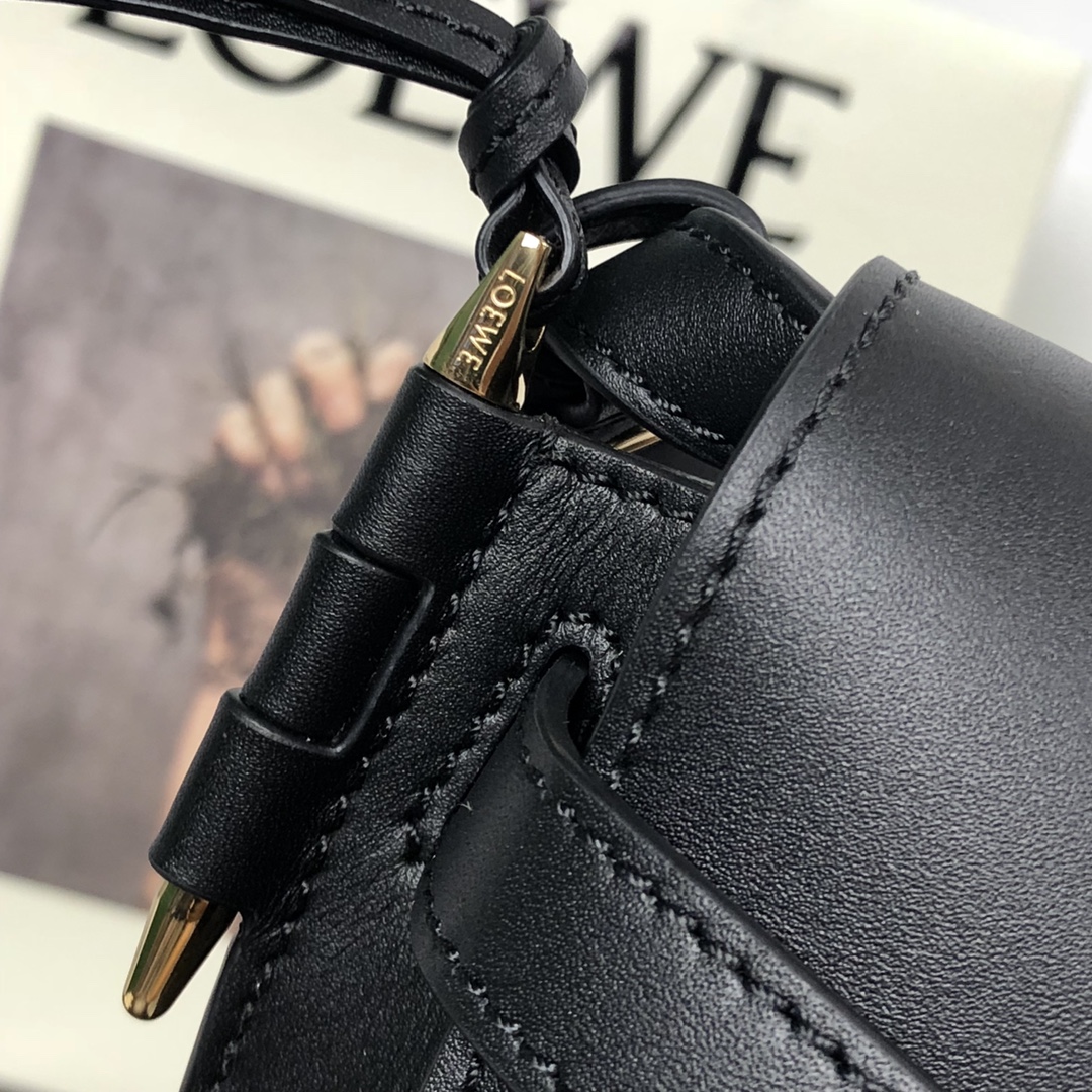 Handbags LOEWE   size:15*12.5*9cm - vstockx
