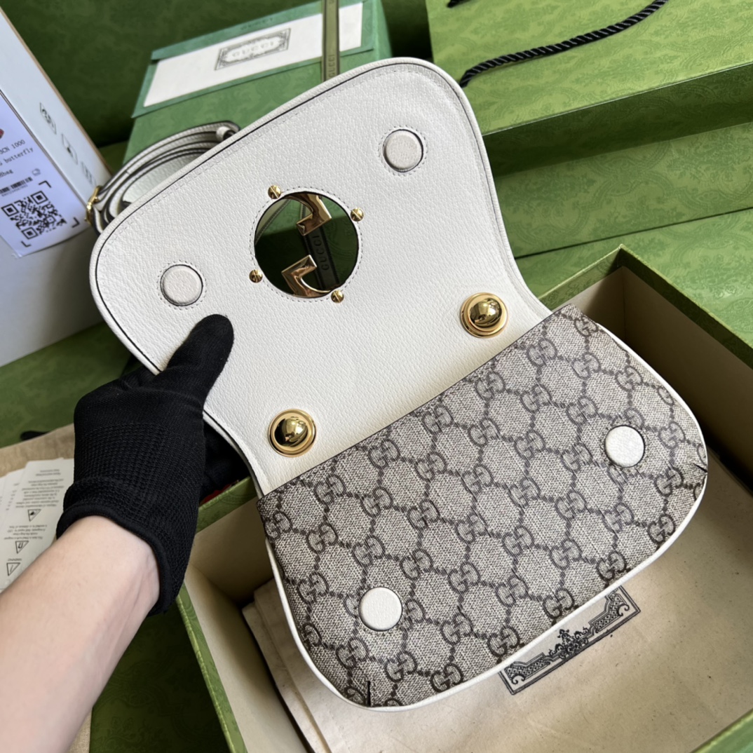 Handbag Gucci 698643 size 22*13*5.5 cm - vstockx