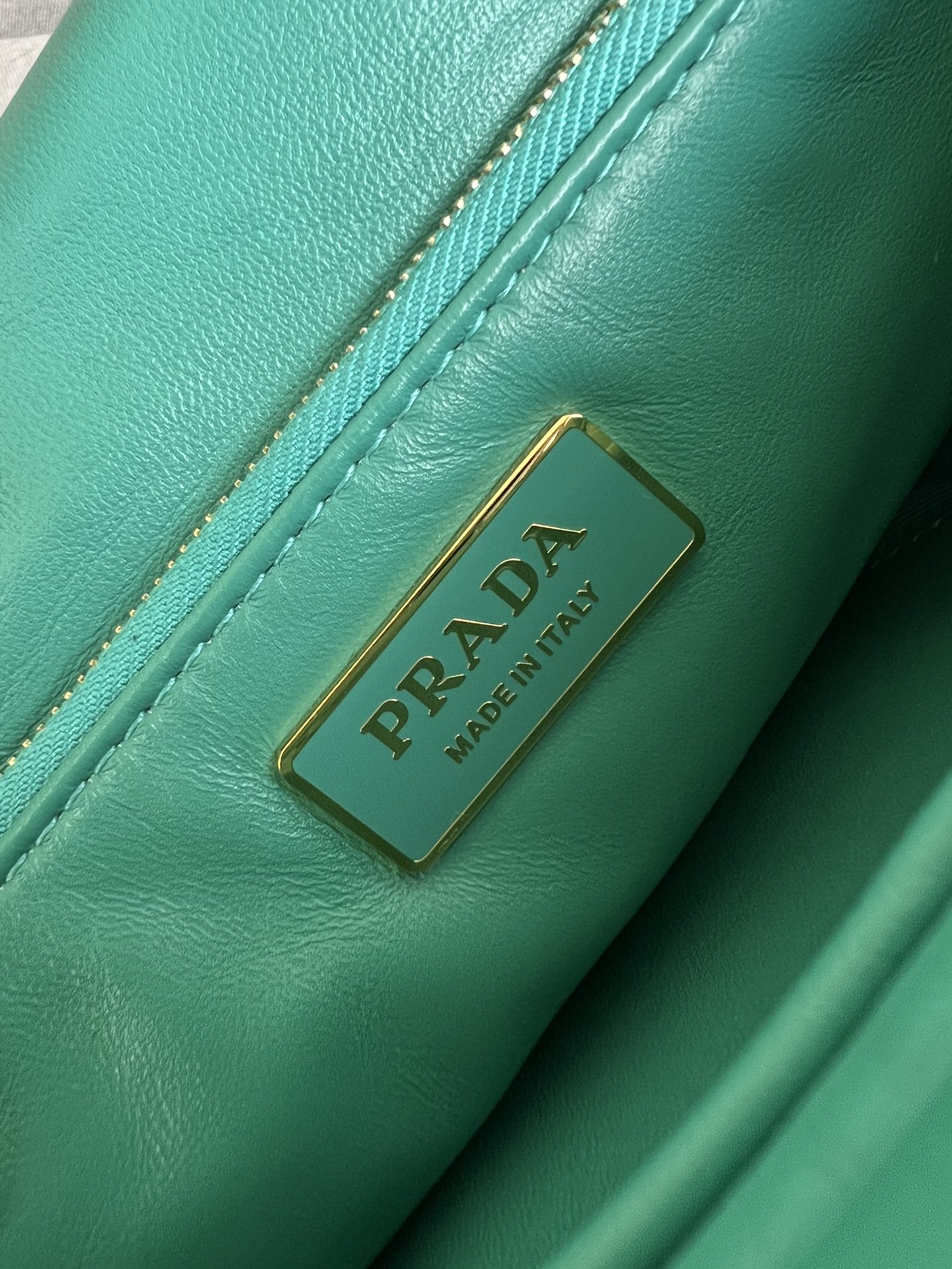 handbags prada 1BD328 24*15*7.5 - vstockx